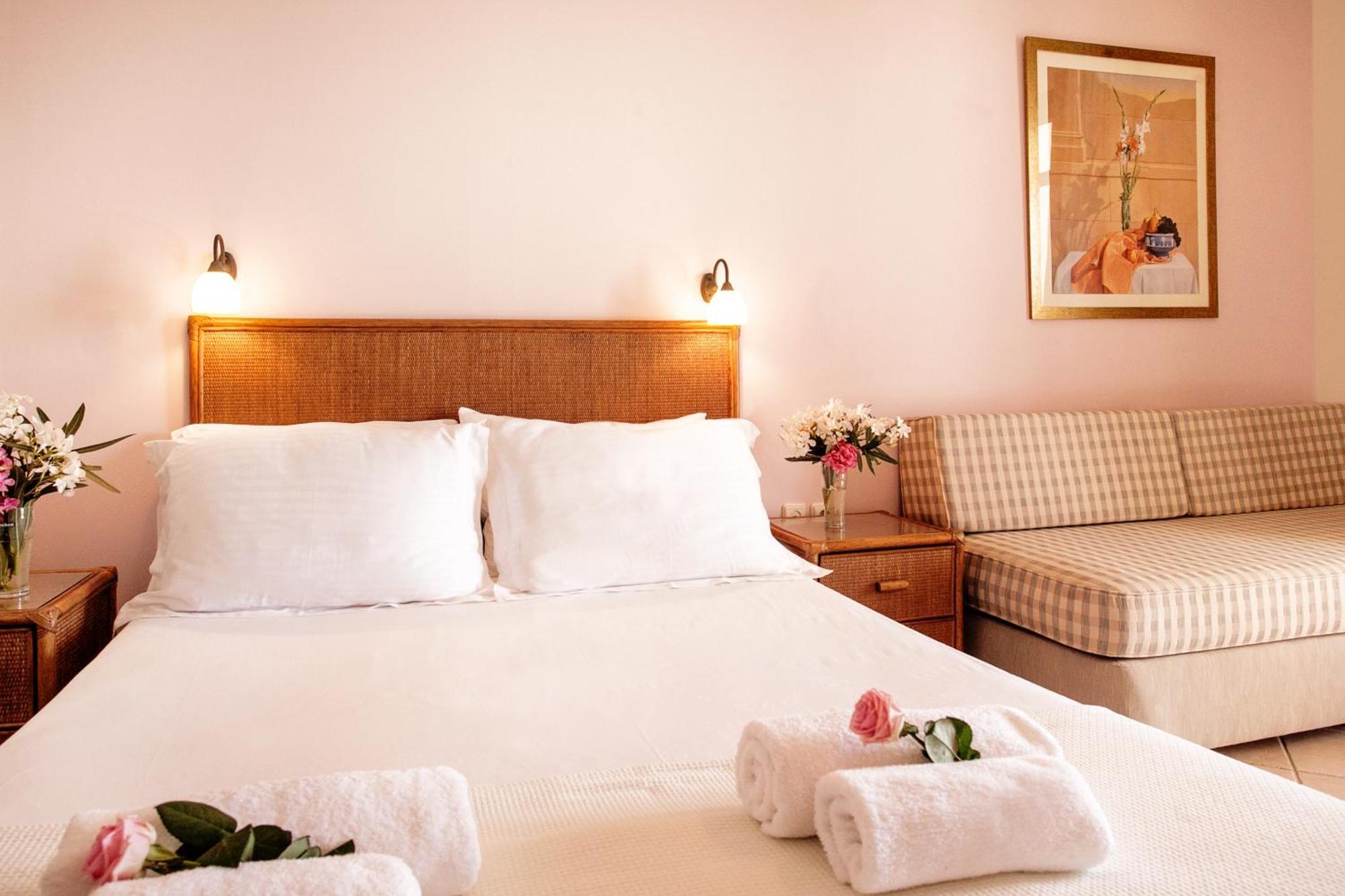 Hotel Paralio 3* Possidi