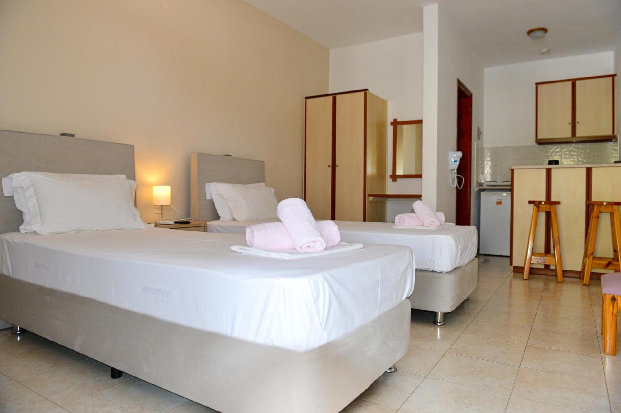 Marina Hotel