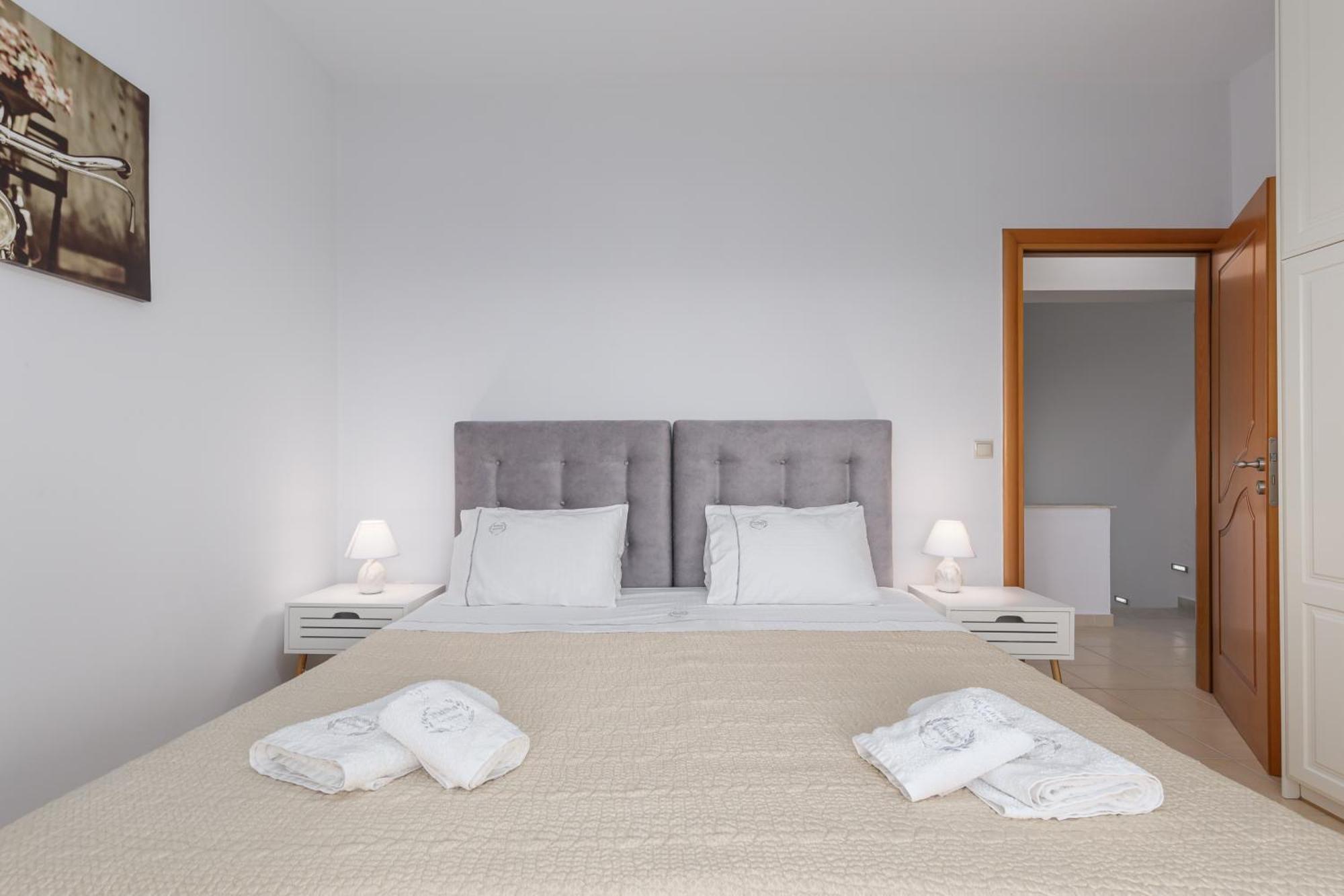 Olivia Corfu - Amazing Sea-view 3 Bedroom With A Pool * Gazatika