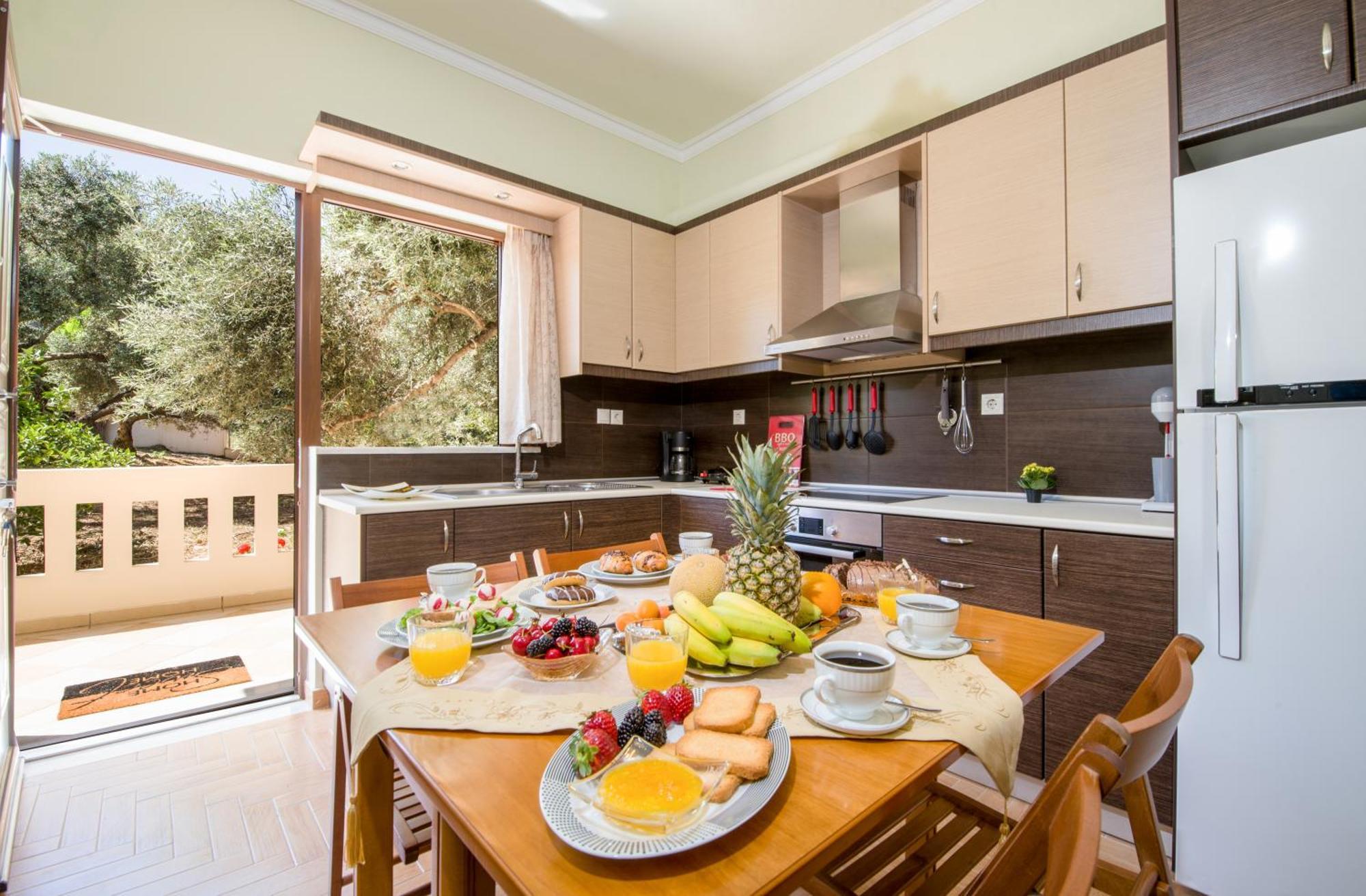 With Private Pool Near To The Sea Apartment *
