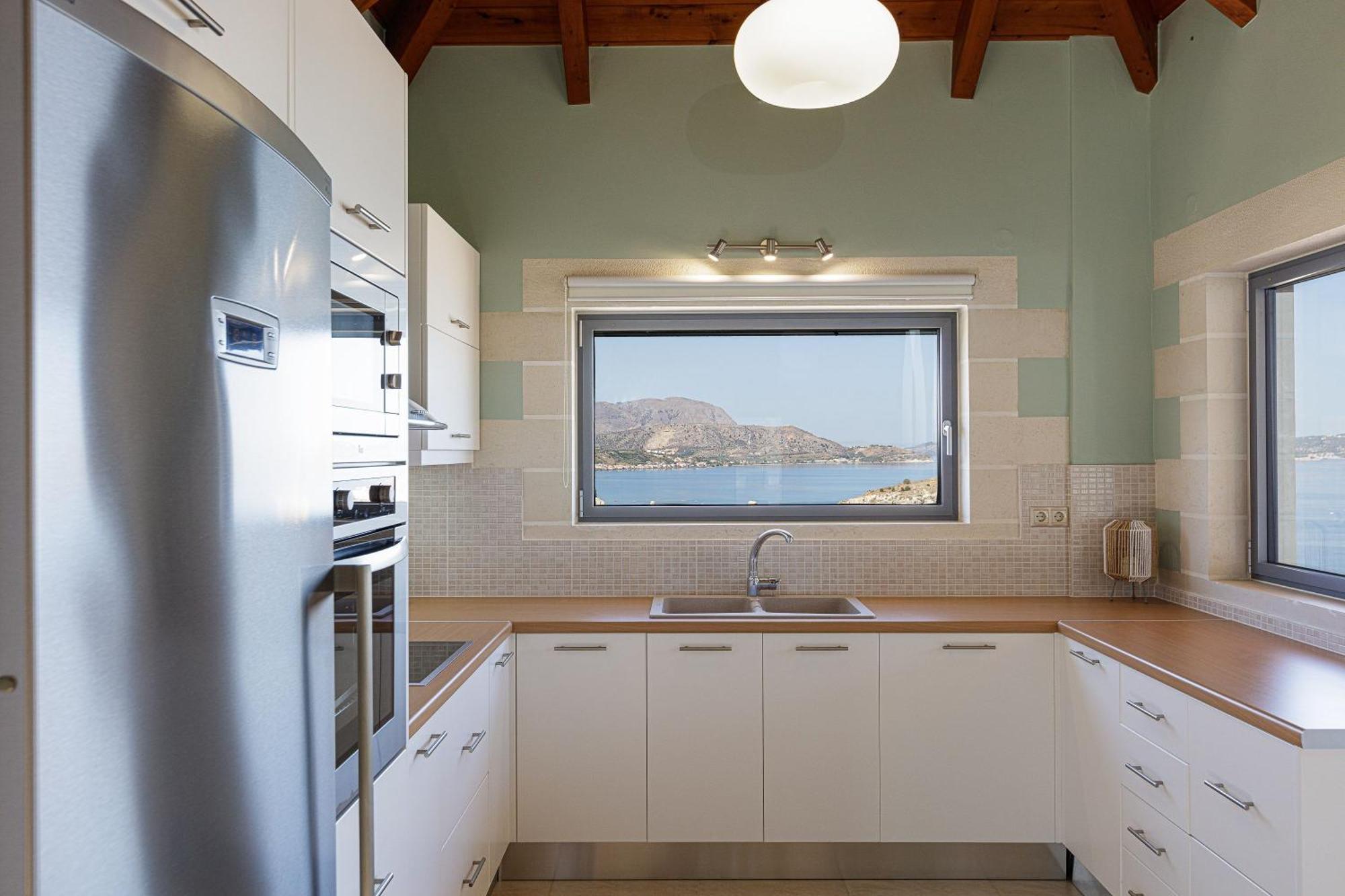 Thami * Almyrida (Crete)