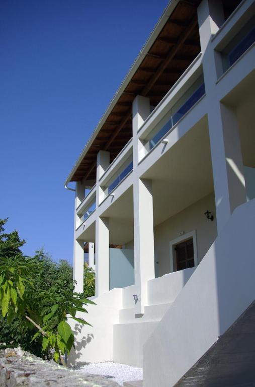 Vista Petros Apraos