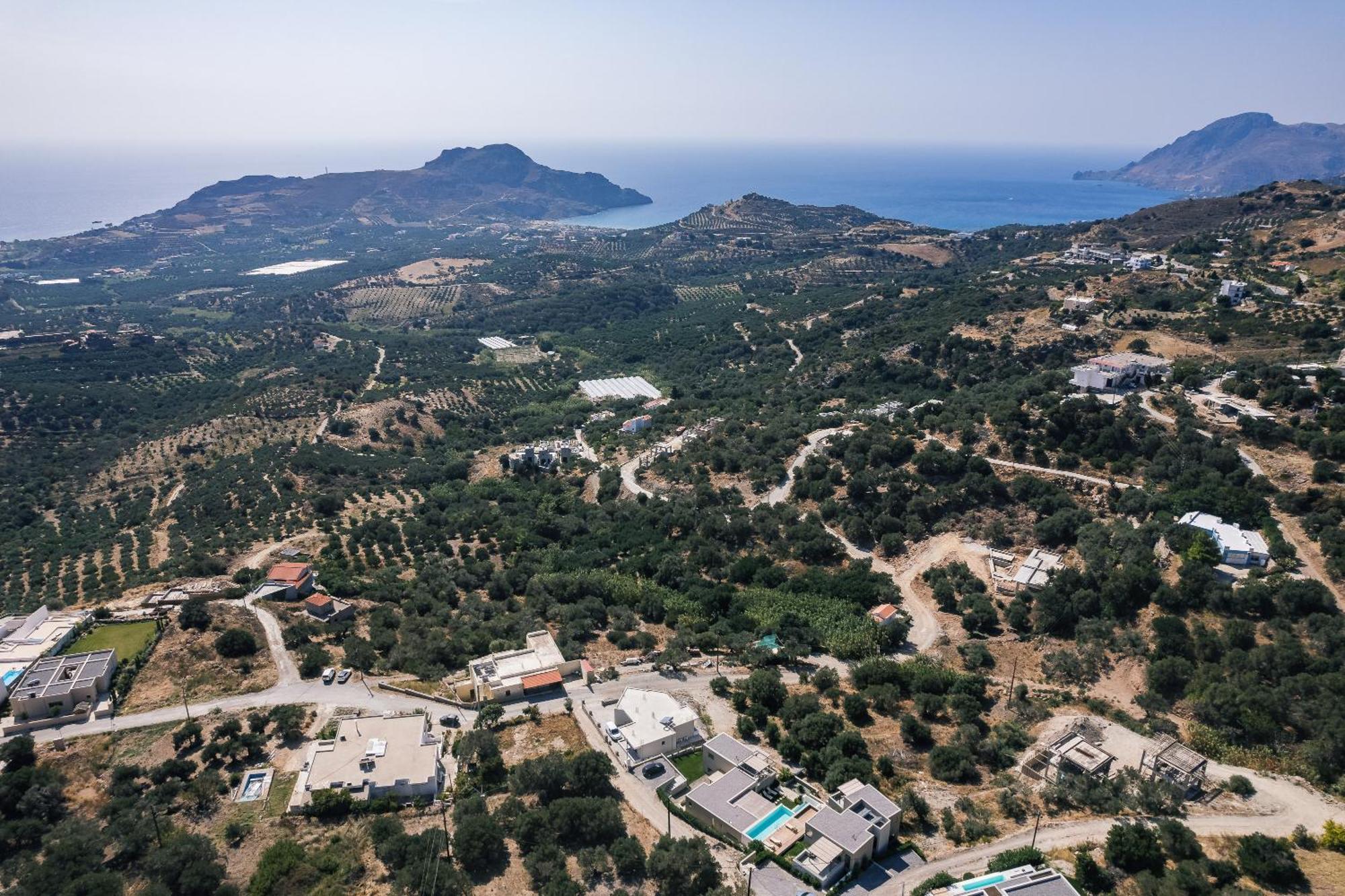 New Modern Villa Domus Rodia With Private Pool & Bbq, 4Km From Nearest Beach Mariou
