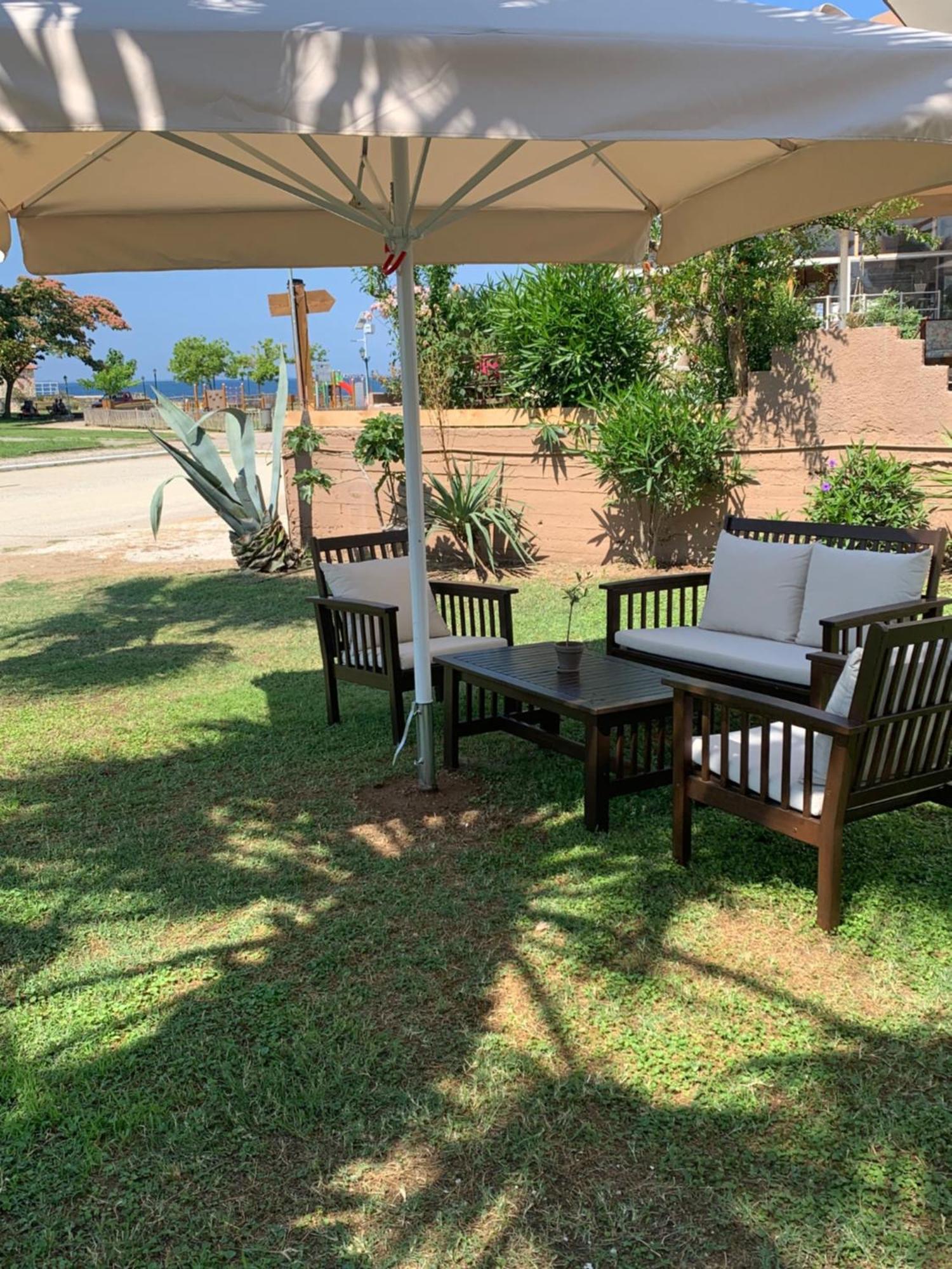 Magnolia Apartment