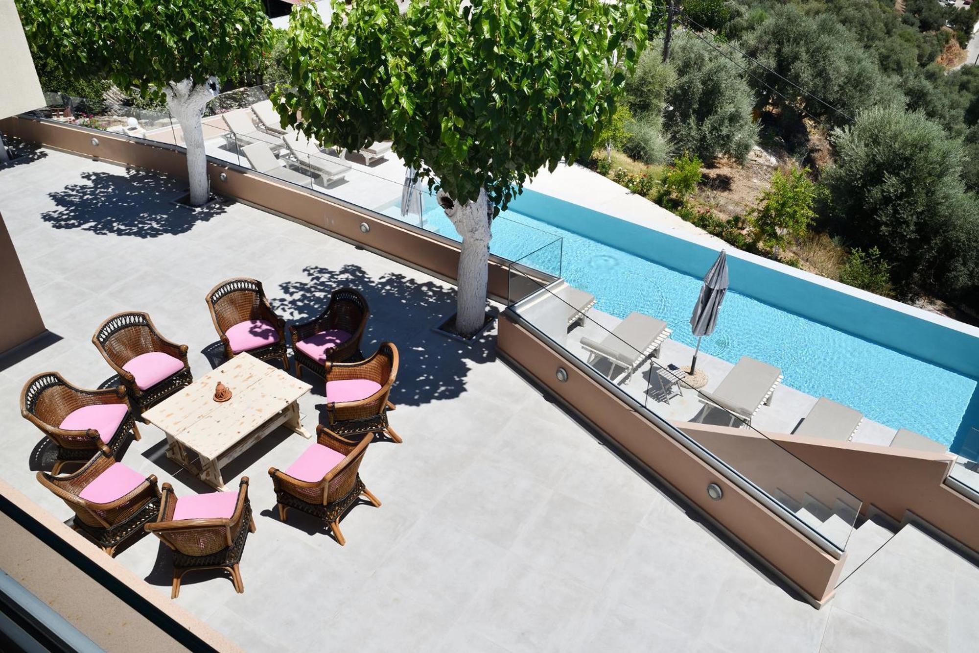 Villa Alexandras's Mansion - Alexinia's House Agia (Chania, Crete)