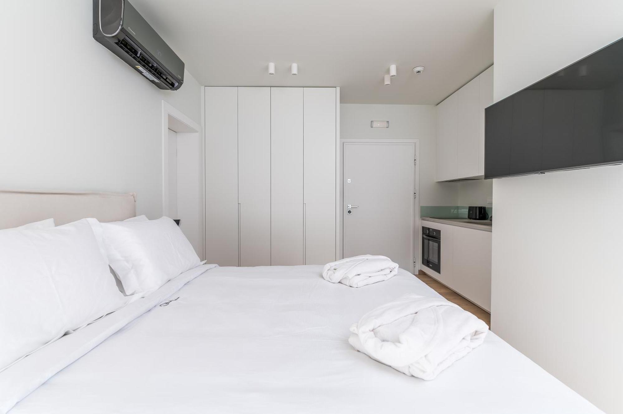 Gm Exclusive Luxury & Sitia (Crete)