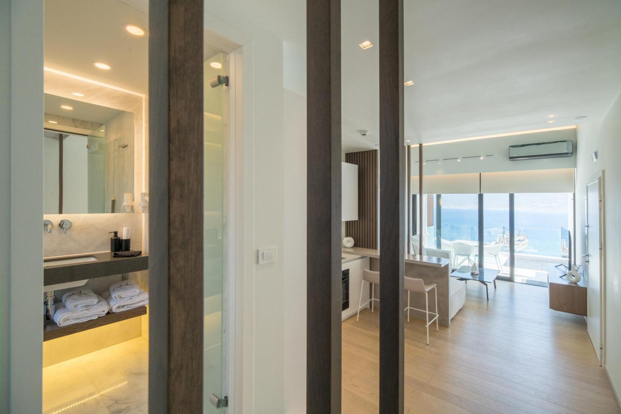 Aparthotel Gm Exclusive Luxury & Sitia (Crete)