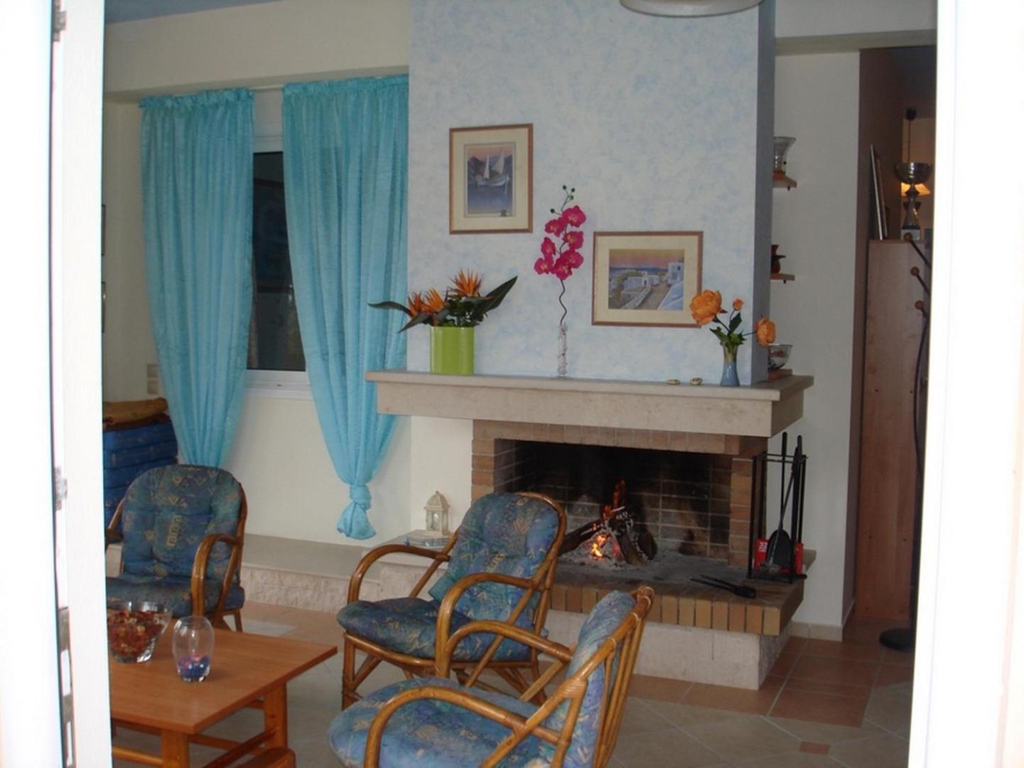 Agnanti Apartment *