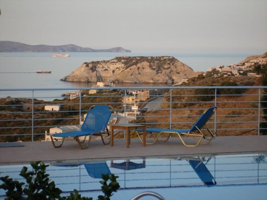 Agnanti Apartment *