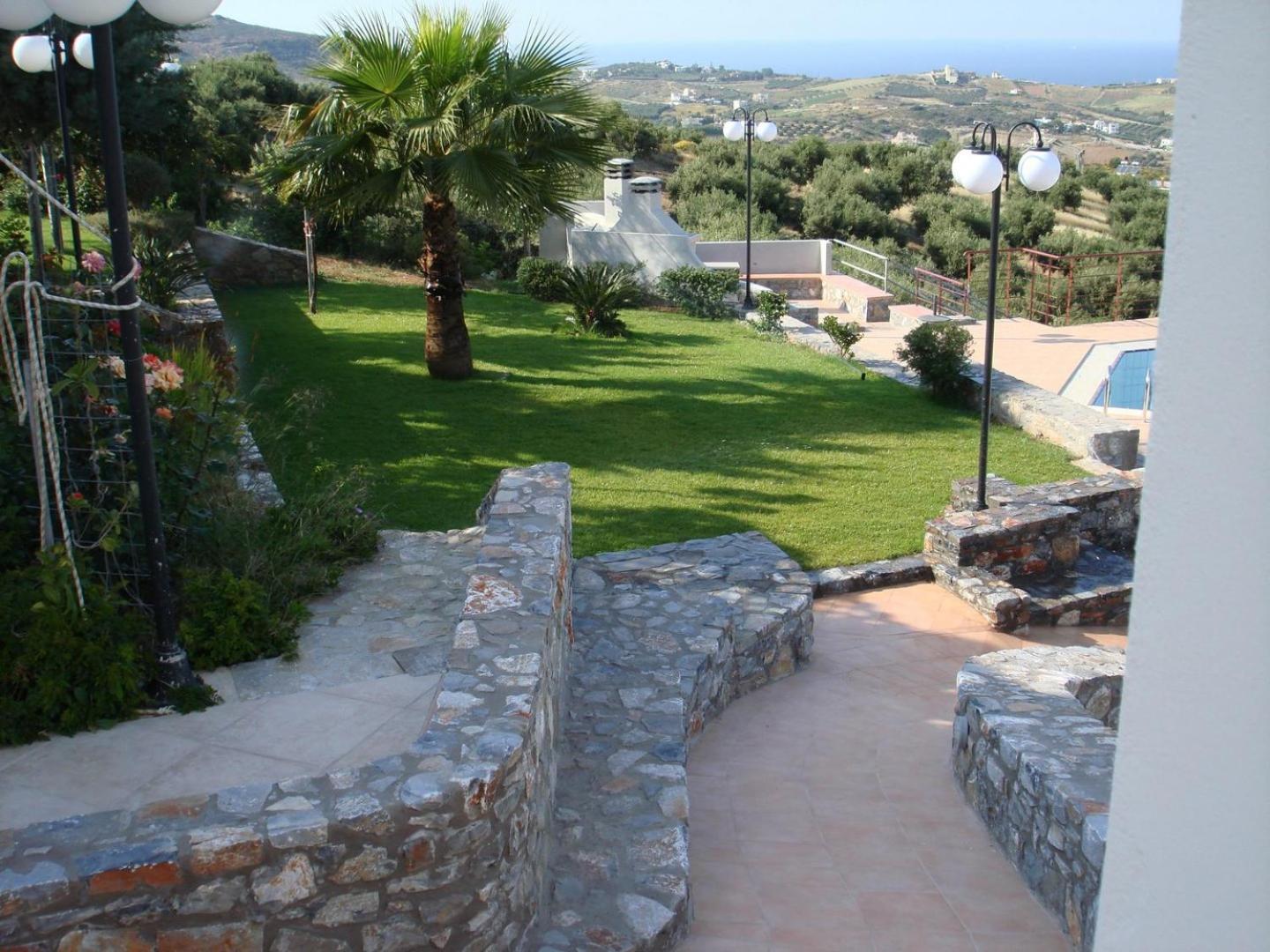 Agnanti Agia Pelagia (Crete)