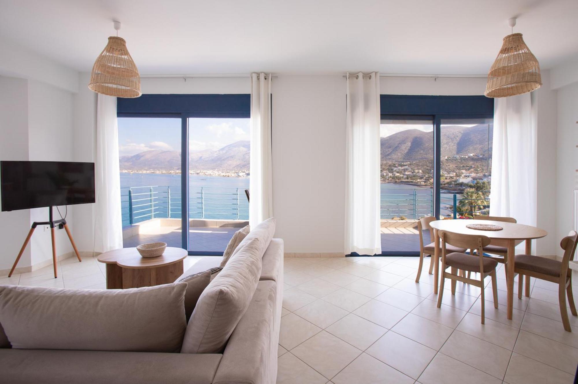 Frosini Seafront Loft Apartment Stalida