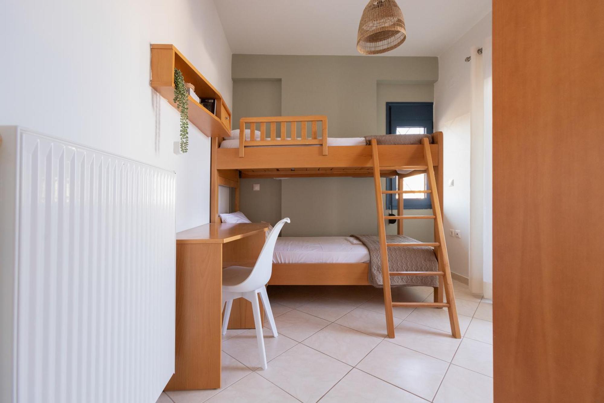 Frosini Seafront Loft *