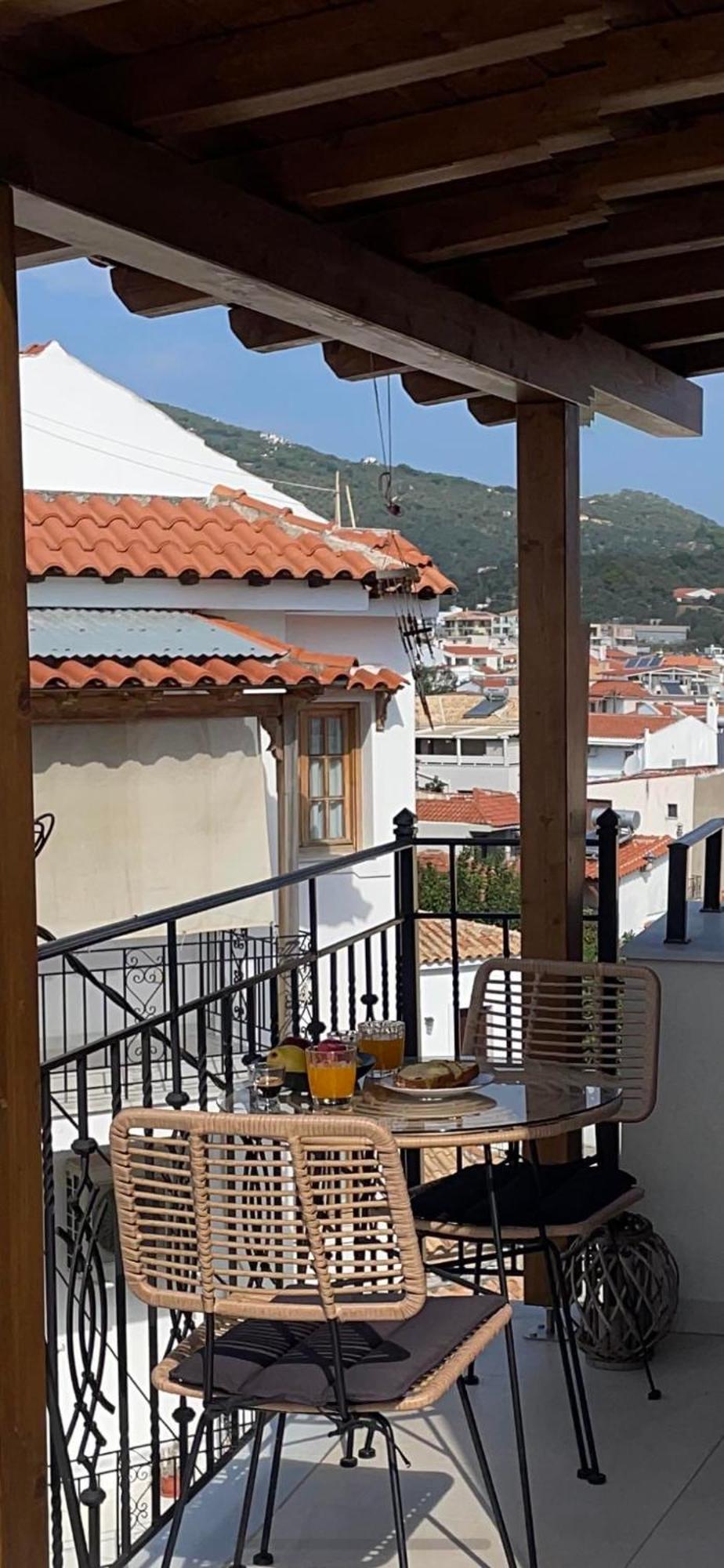 Eumorphia & Skiathos Town