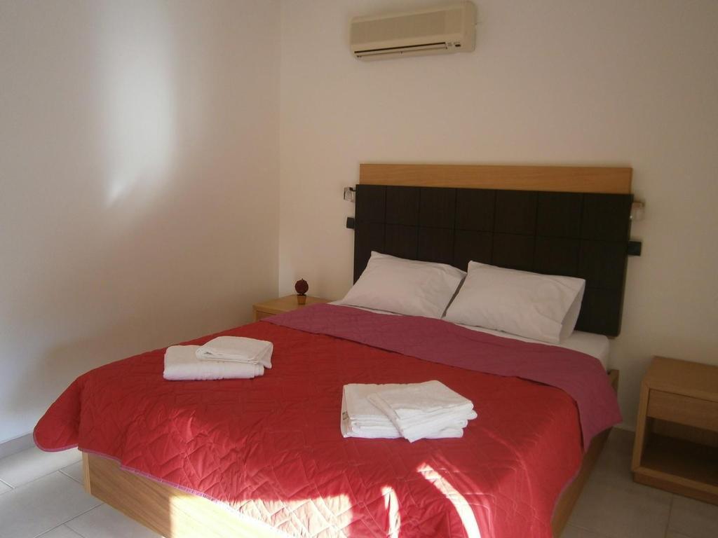 Hotel Maravelias Apartment