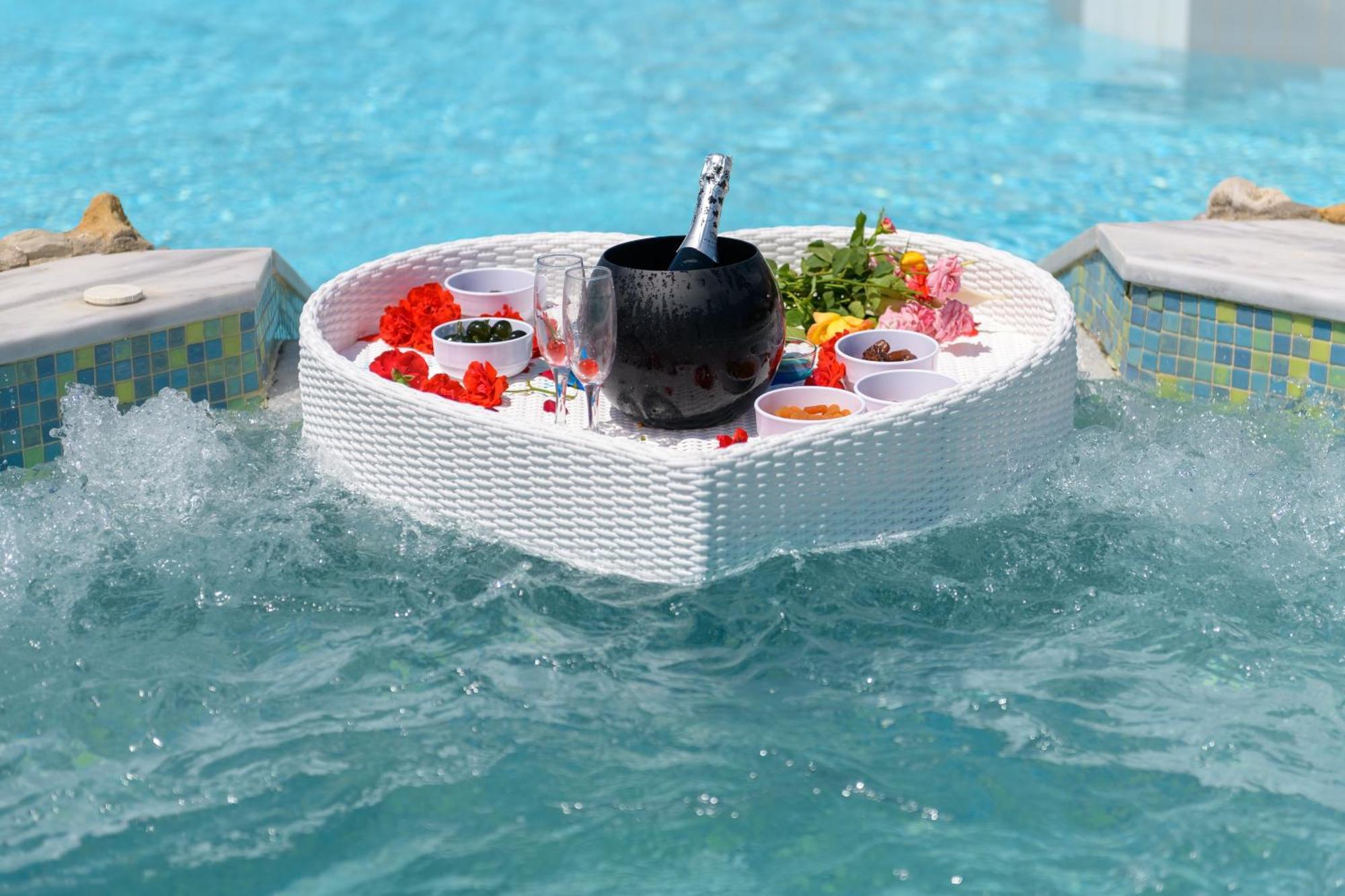 Natura Park Village & 5*