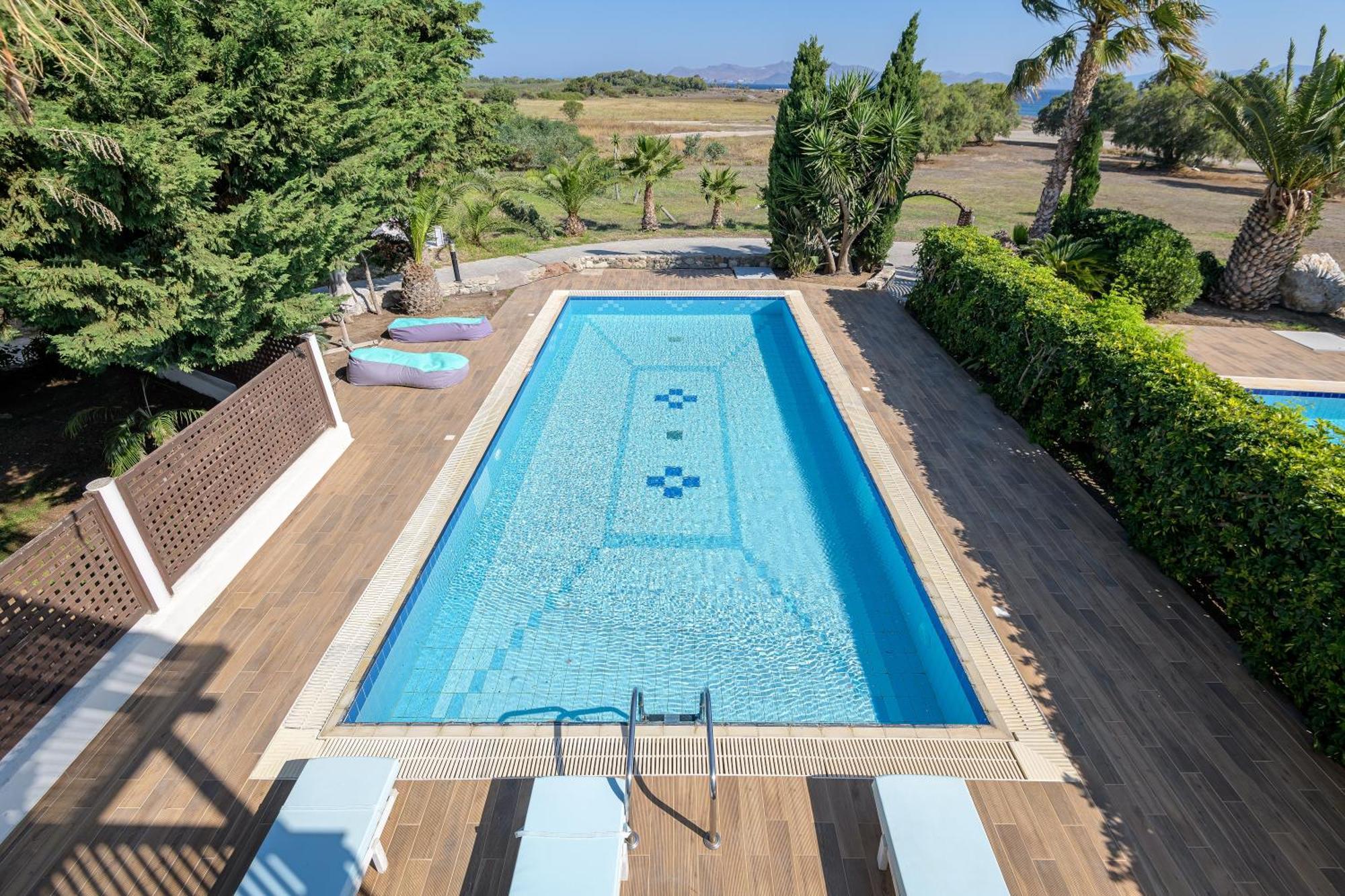 Resort Natura Park Village & 5*