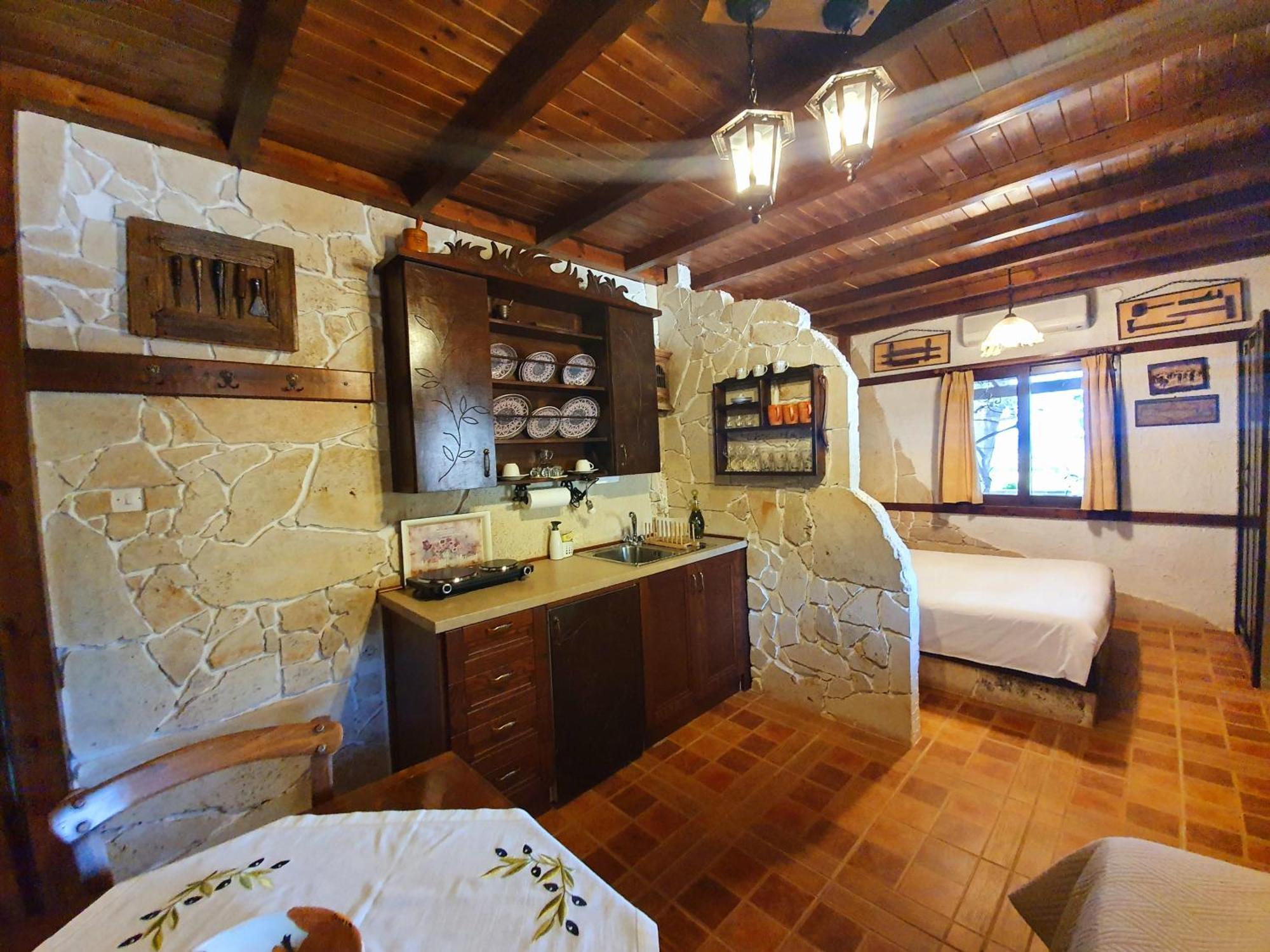 Stella's Traditional Guest house