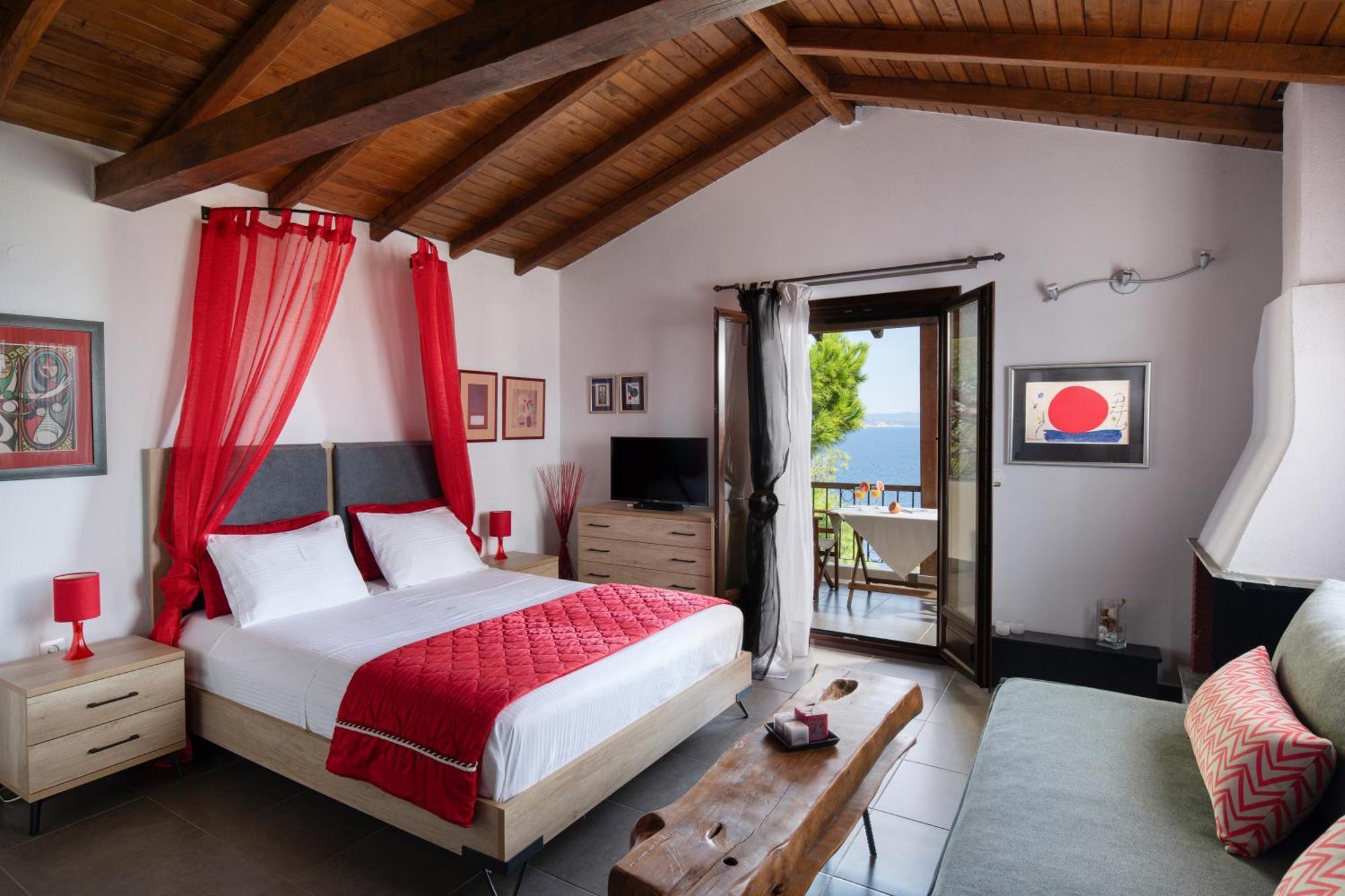 Aparthotel Heos Ormos Panagias