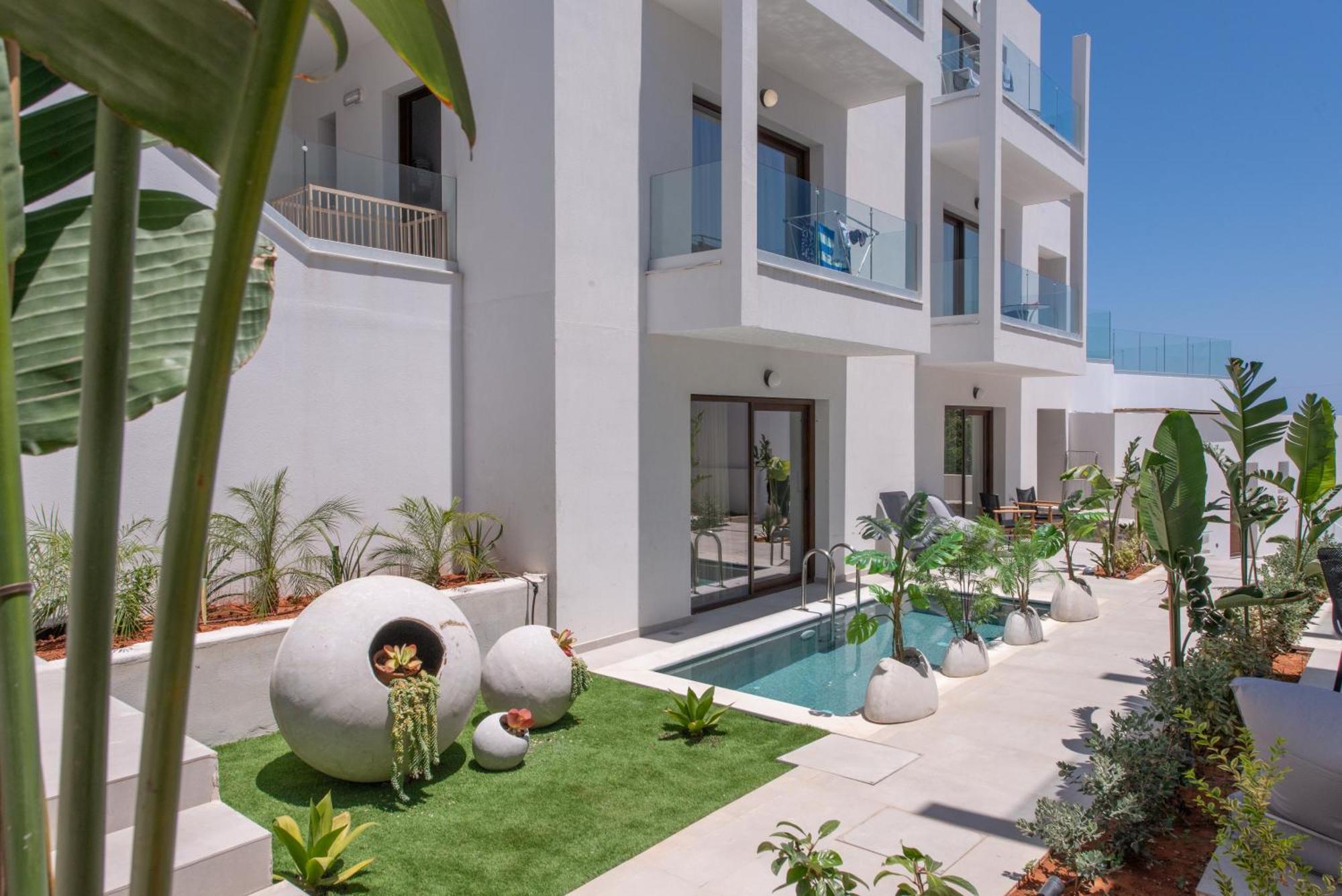Mika & Aparthotel Hersonissos (Crete)