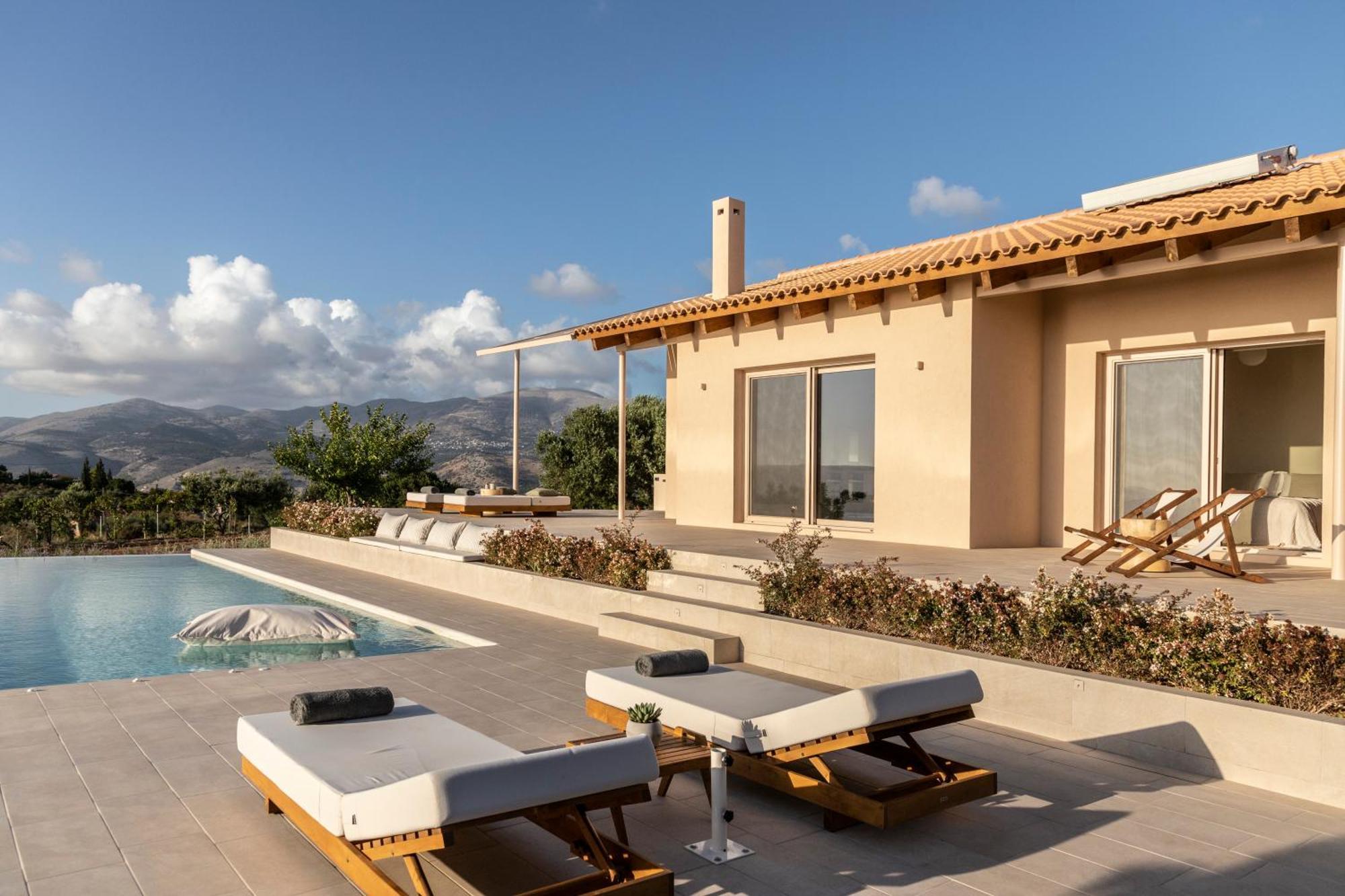 Avertosia Luxury Villa