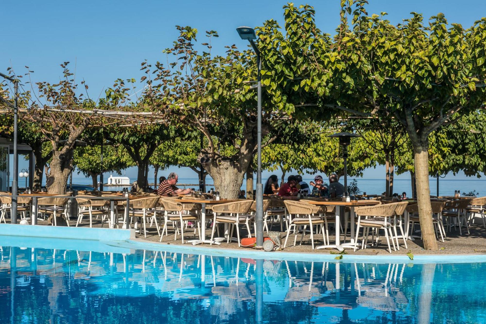 Corissia Hotel 4*