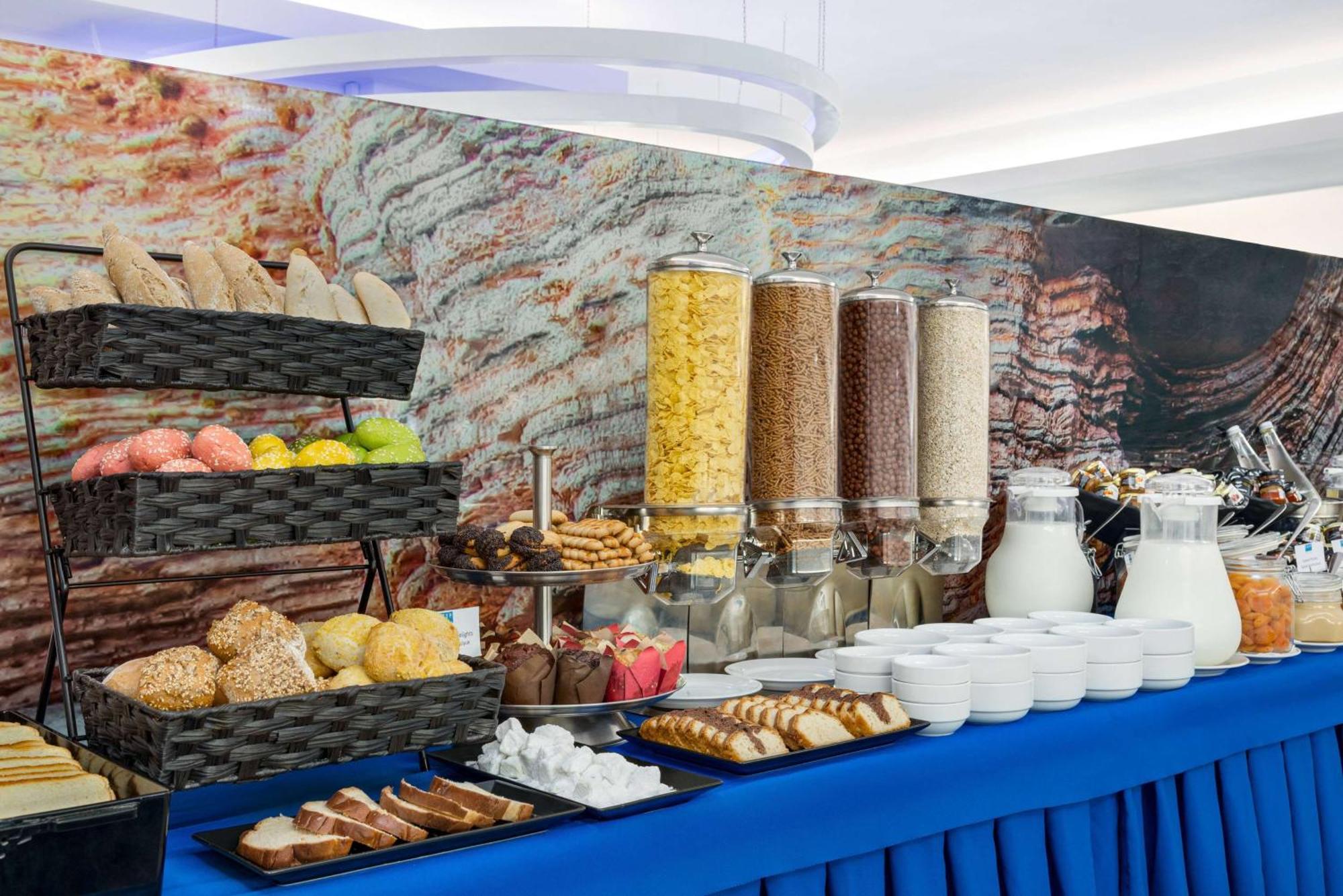 Hotel Tryp By Wyndham Corfu