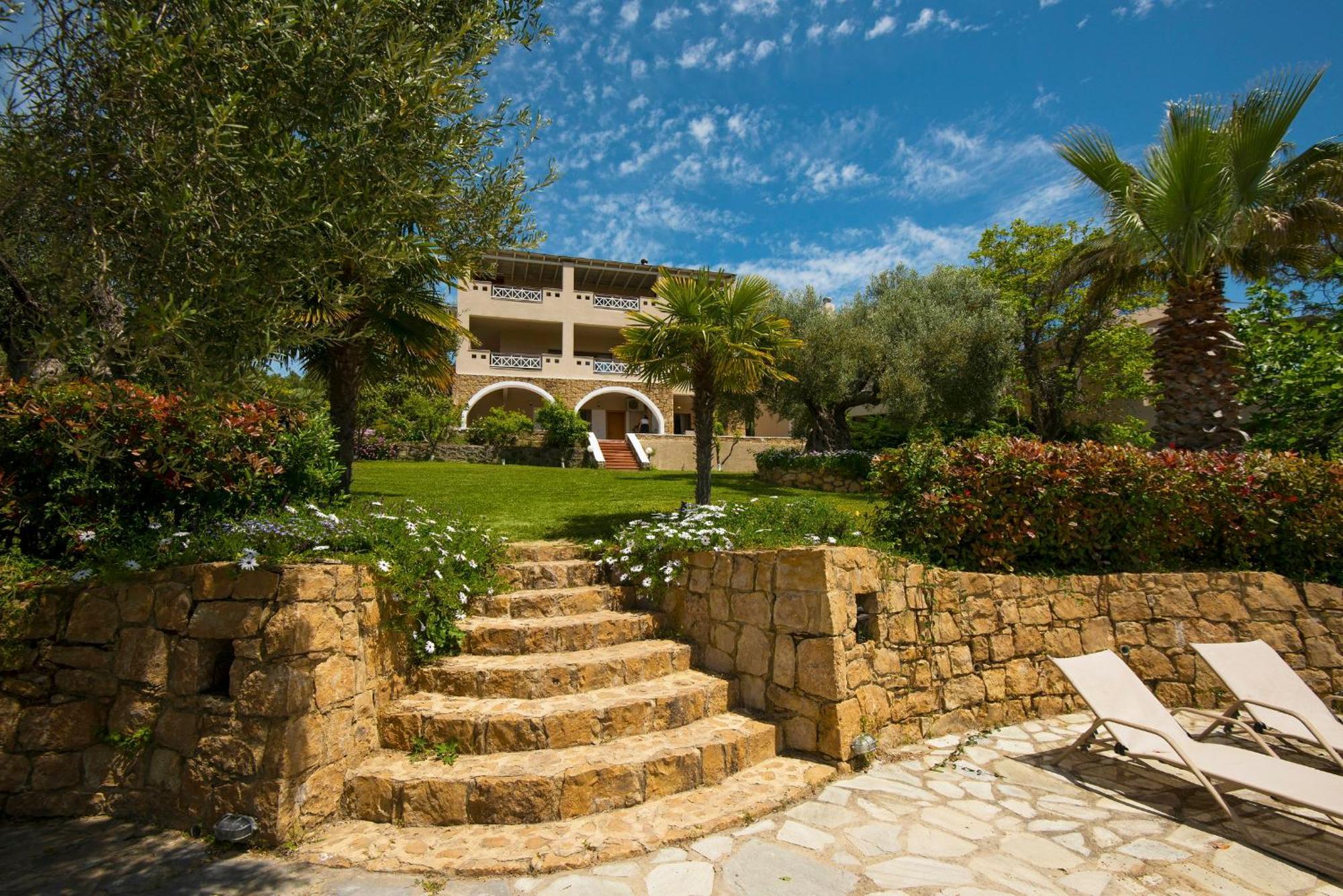 Sanidiamonds Sani (Chalkidiki)