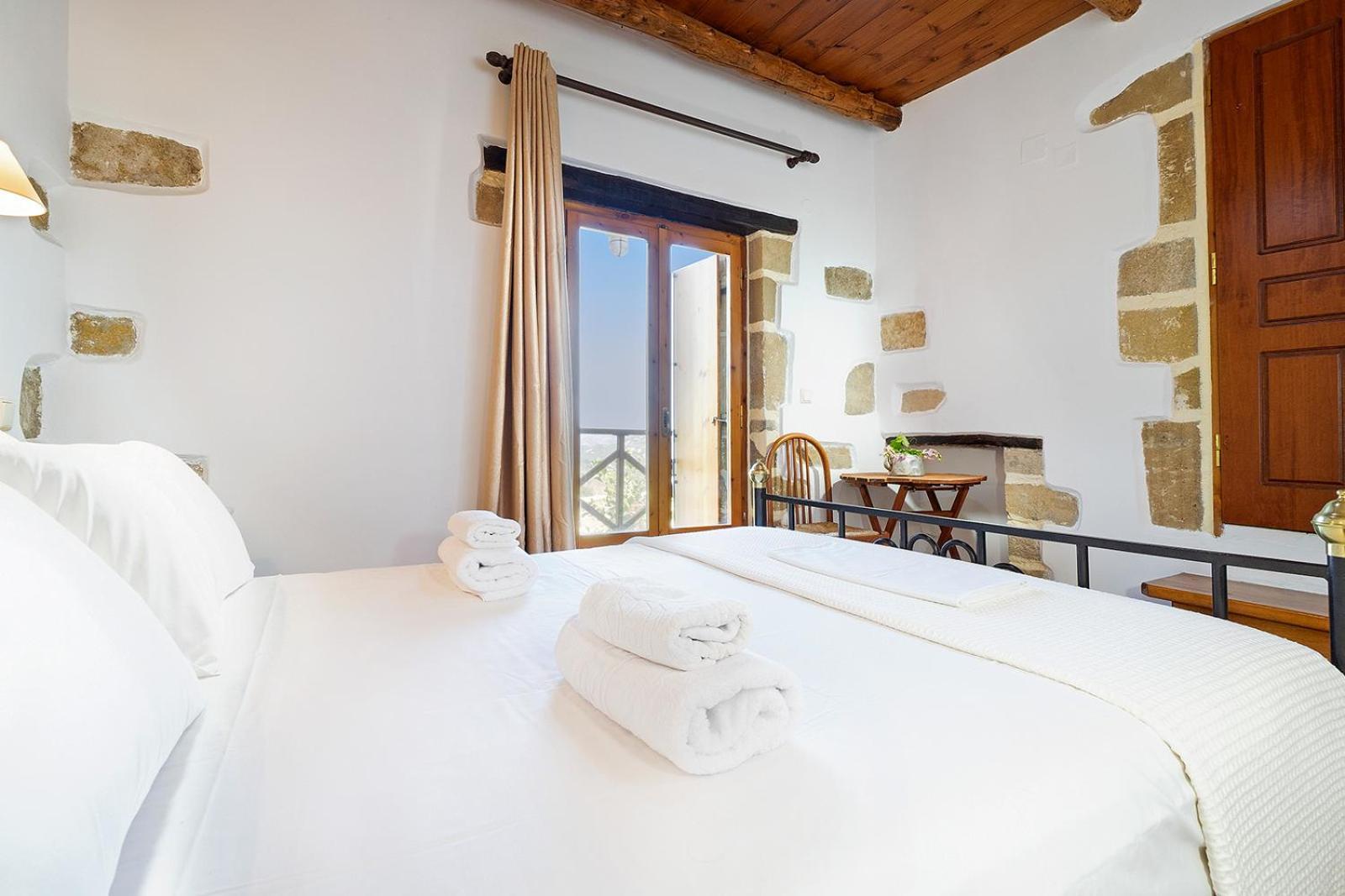 4-bedroom House Villa Topolia
