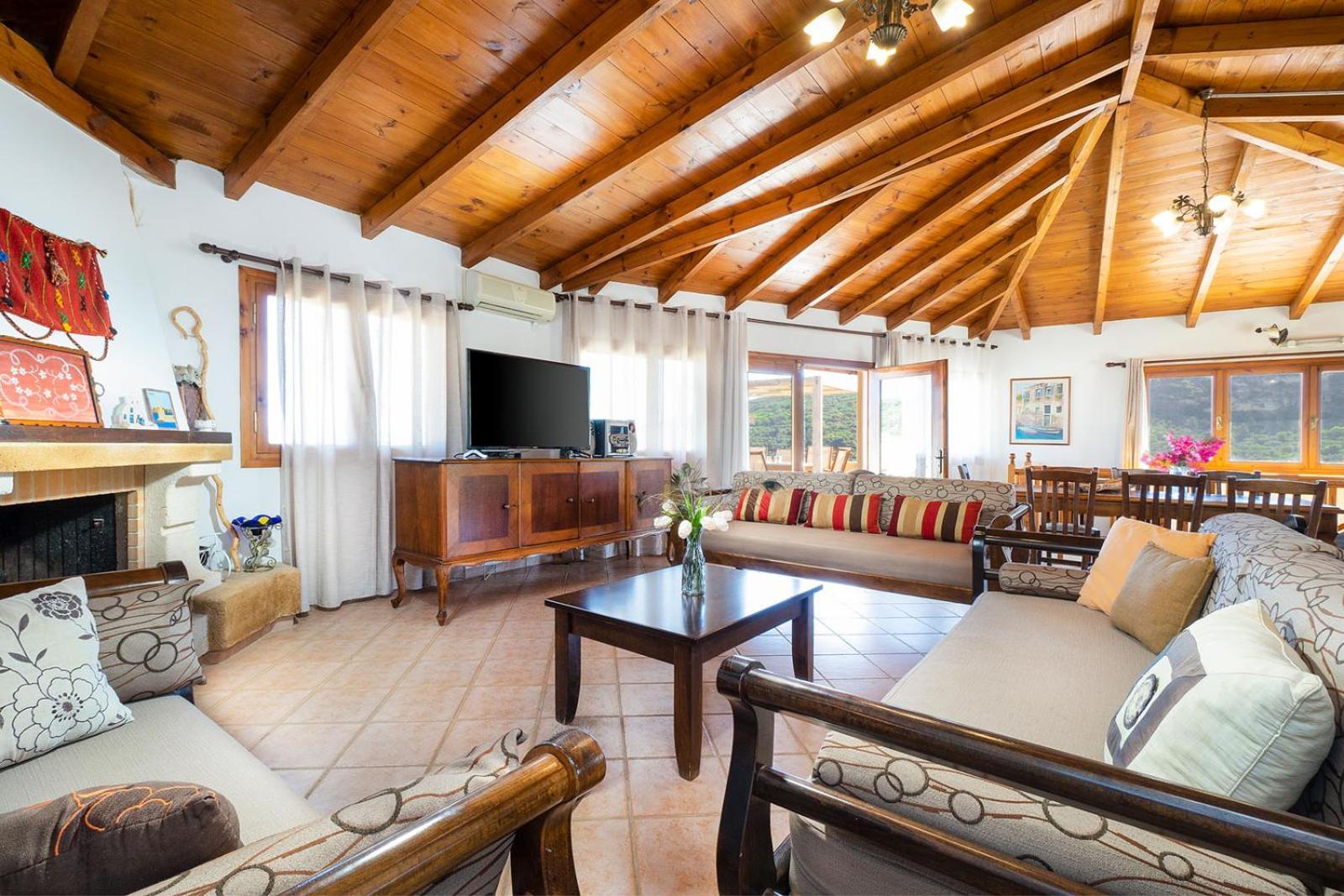 4-bedroom House Villa
