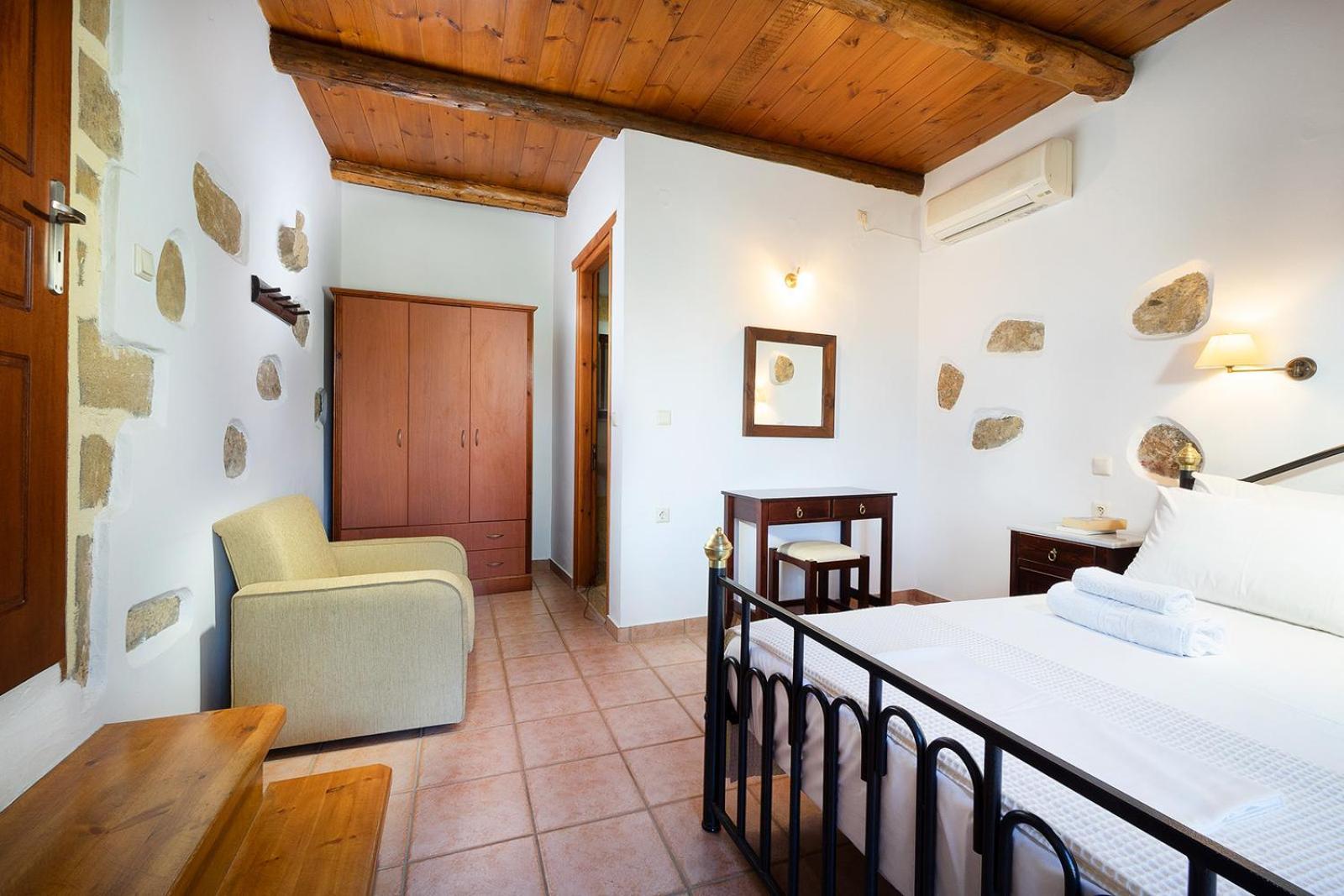 4-bedroom House Villa