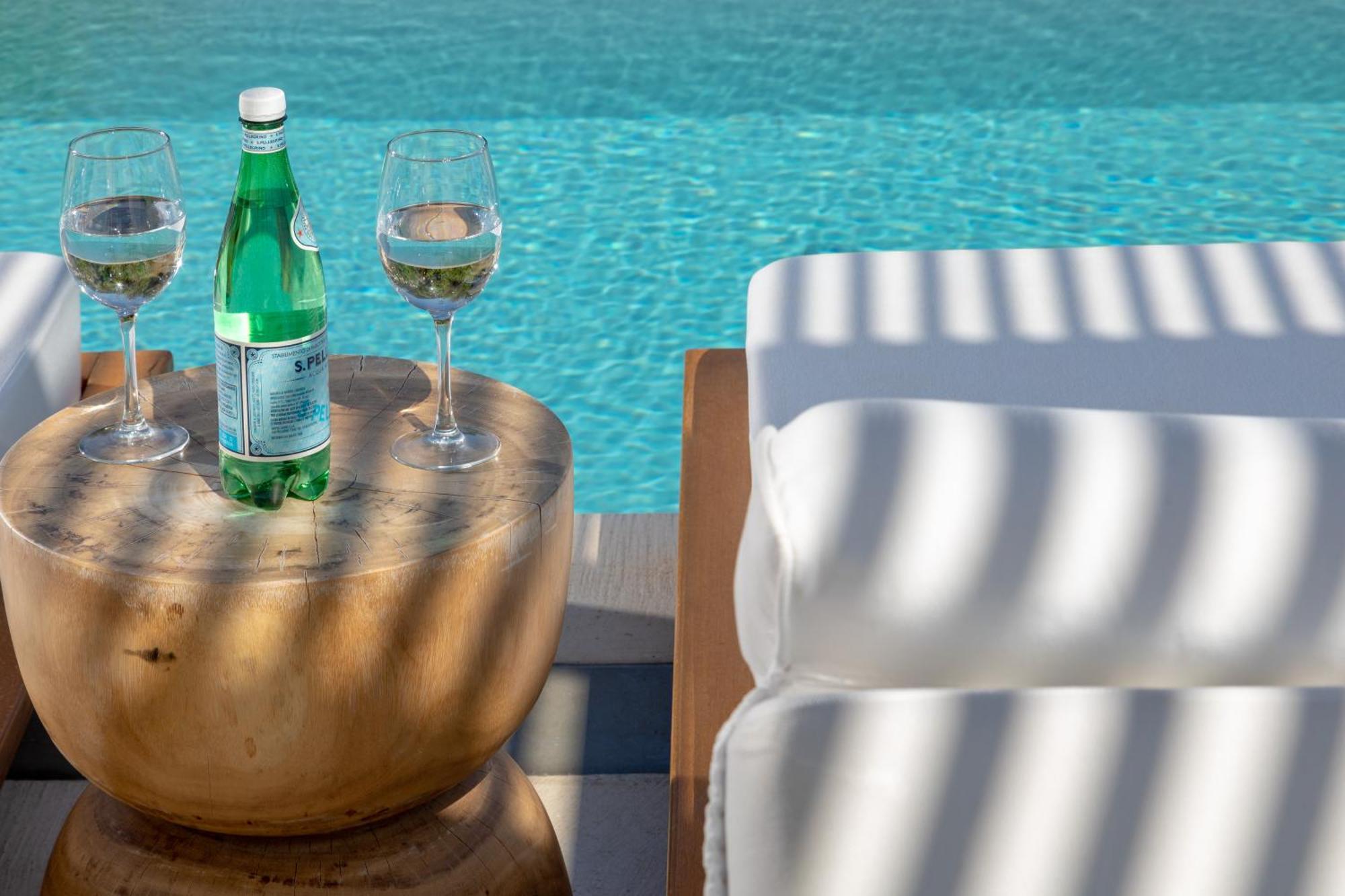 Sun N Salt Private * Agios Georgios Pagon