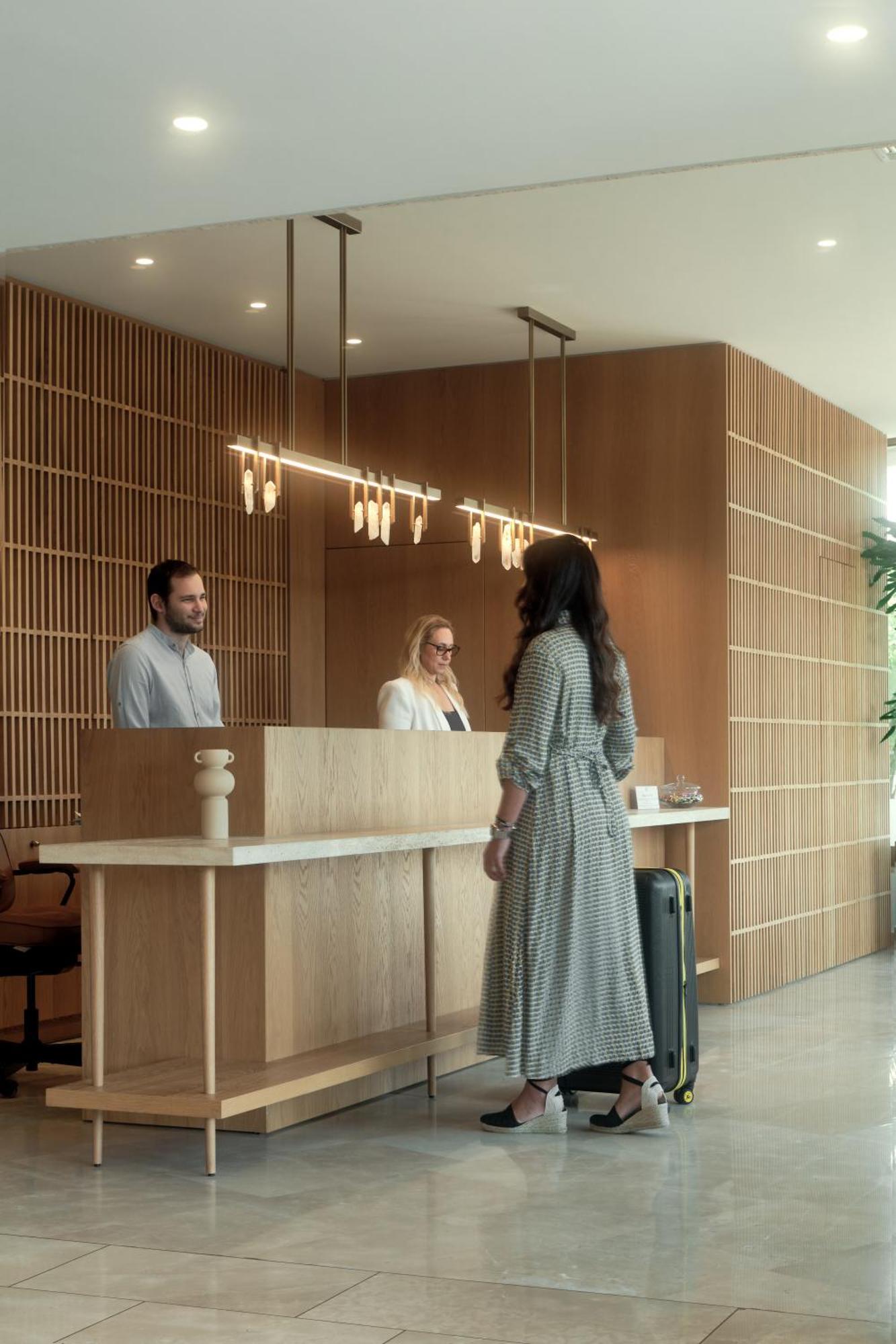 Golden Sun 4* Athens