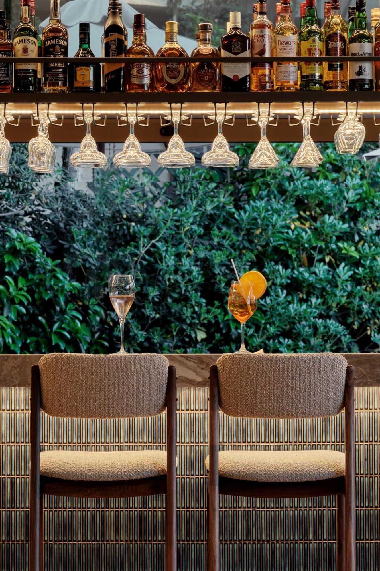 Golden Sun Hotel