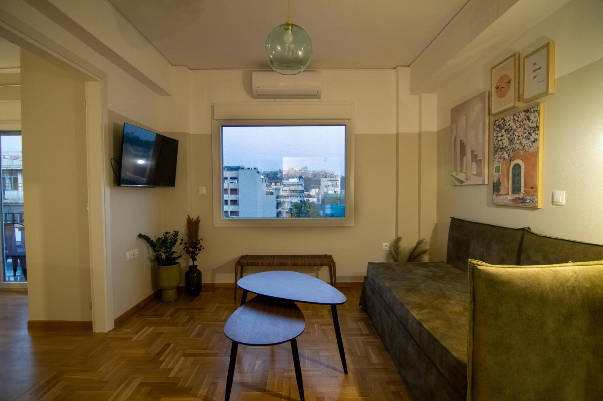 Apartment Stunning Acropolis View - 500m Metro - At Historical Center