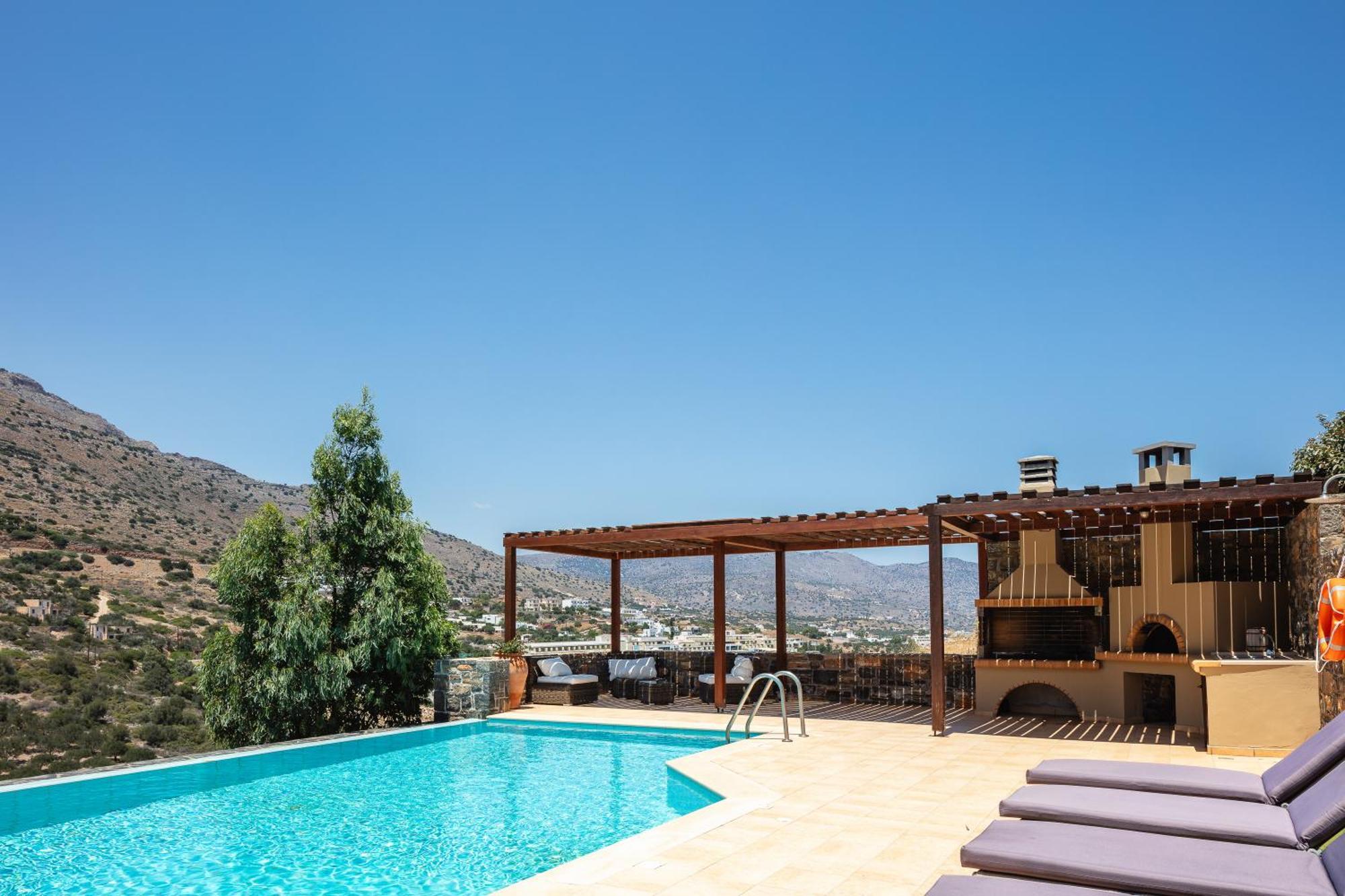 Maris Villa