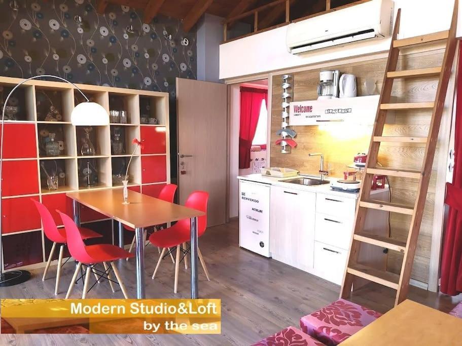 Holiday home Modern Studio&loft By The Sea Epanomi