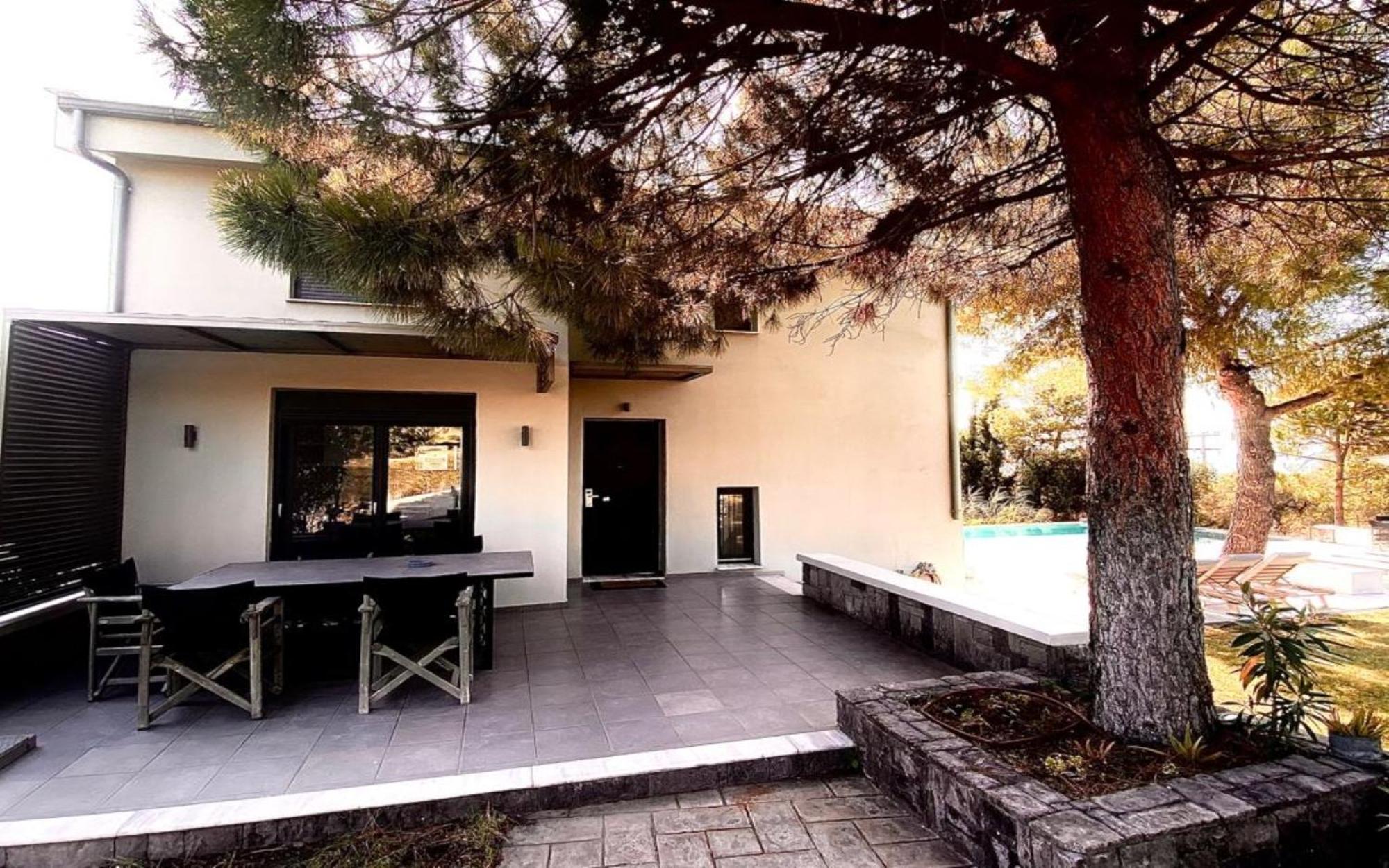 Villa Olivia Estate With Private Swimming Pool *