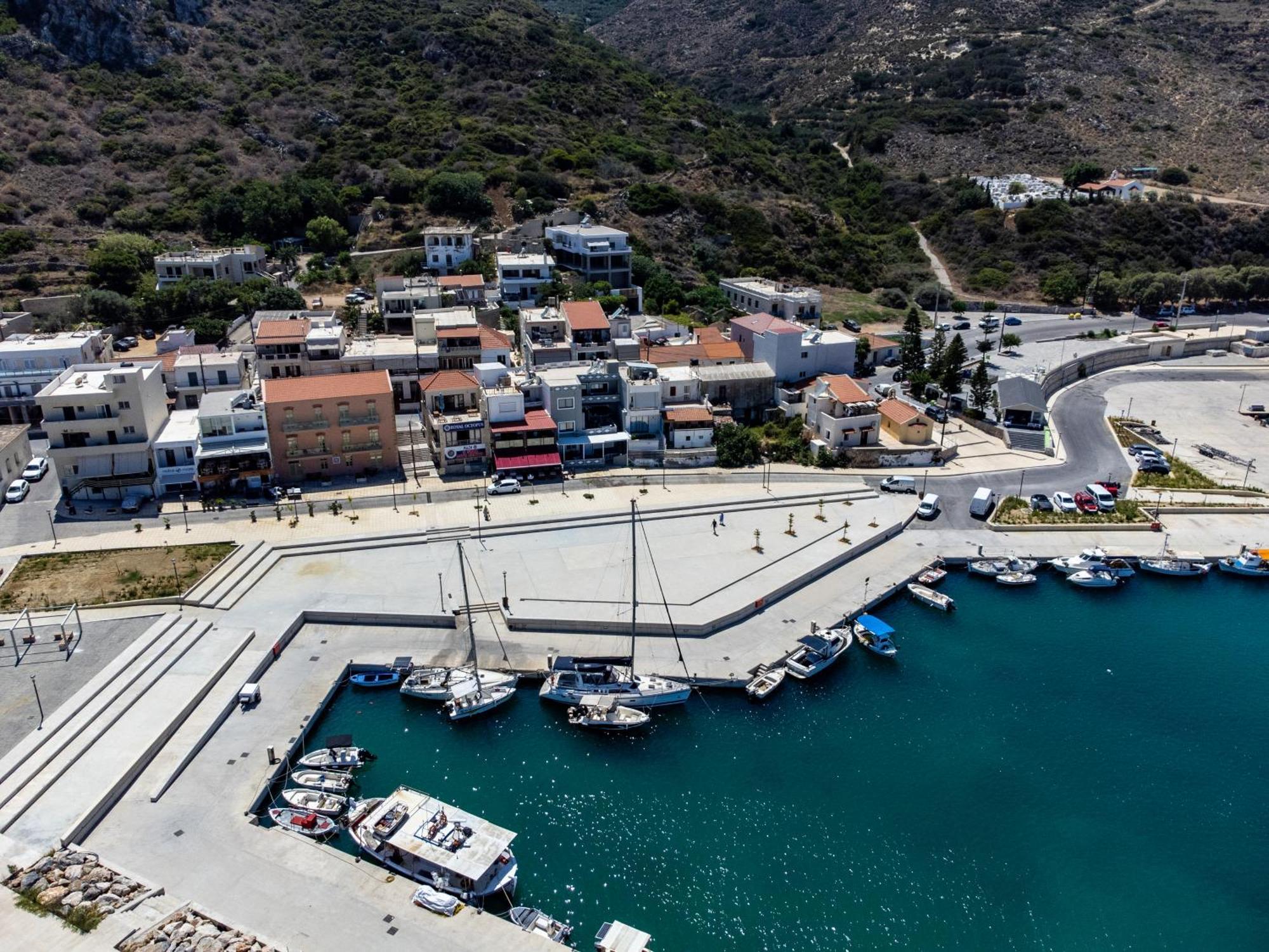 Luxury Sea View In *