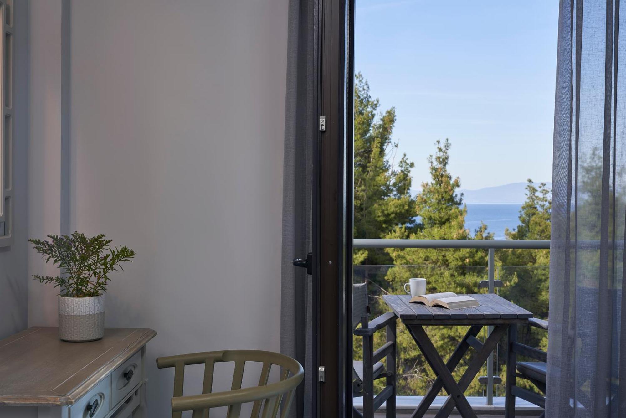 Mirabilia Boutique 3*