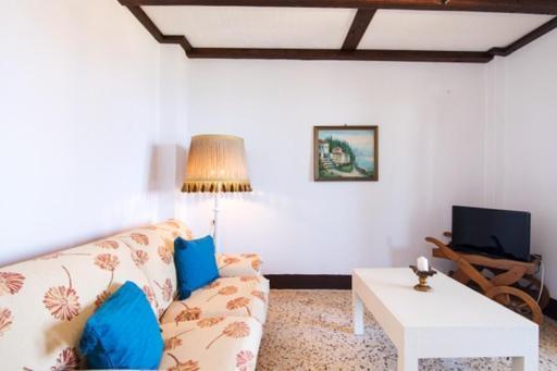 Marianthi-kaizer Bridge Apartment Achilleion
