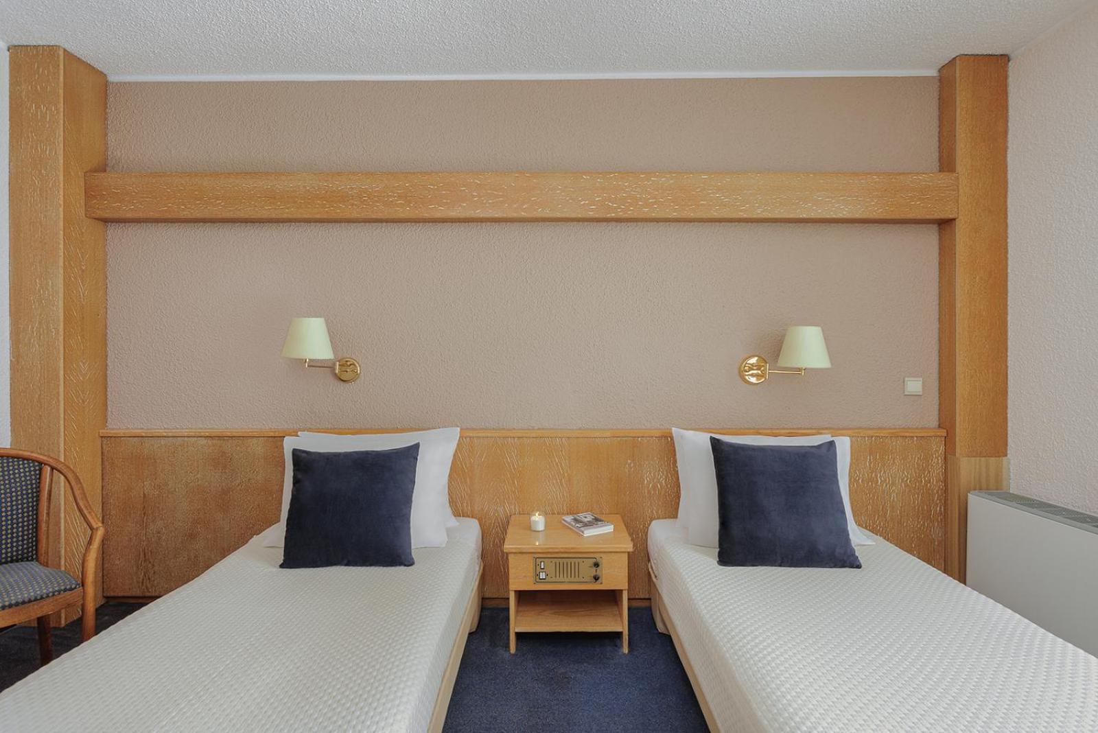 Sun Hotel