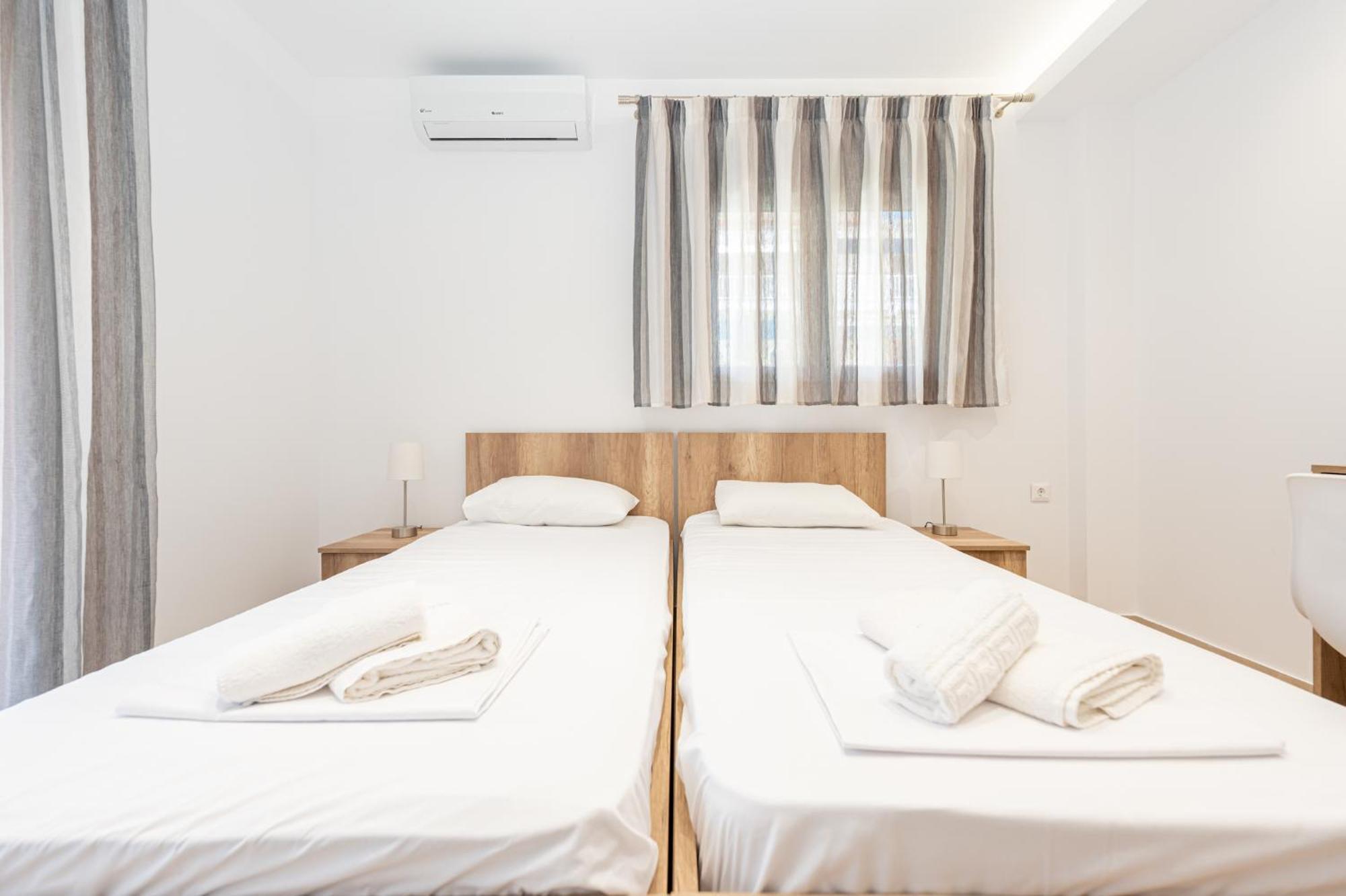 Milonas House Paralia Dionysiou