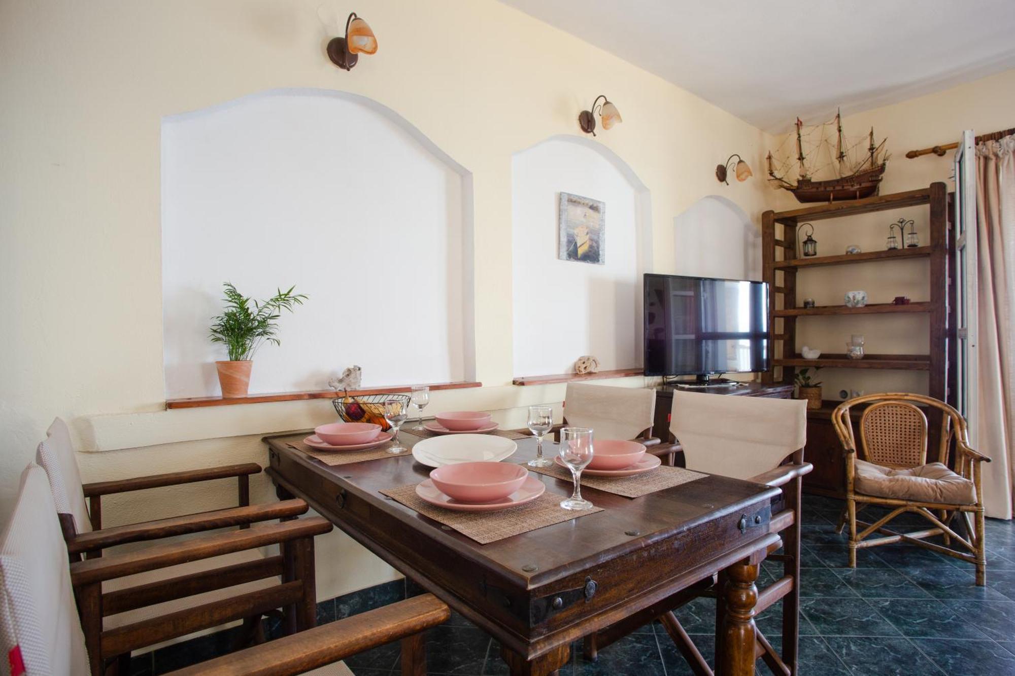 Kohyli Beachfront House Holiday home *
