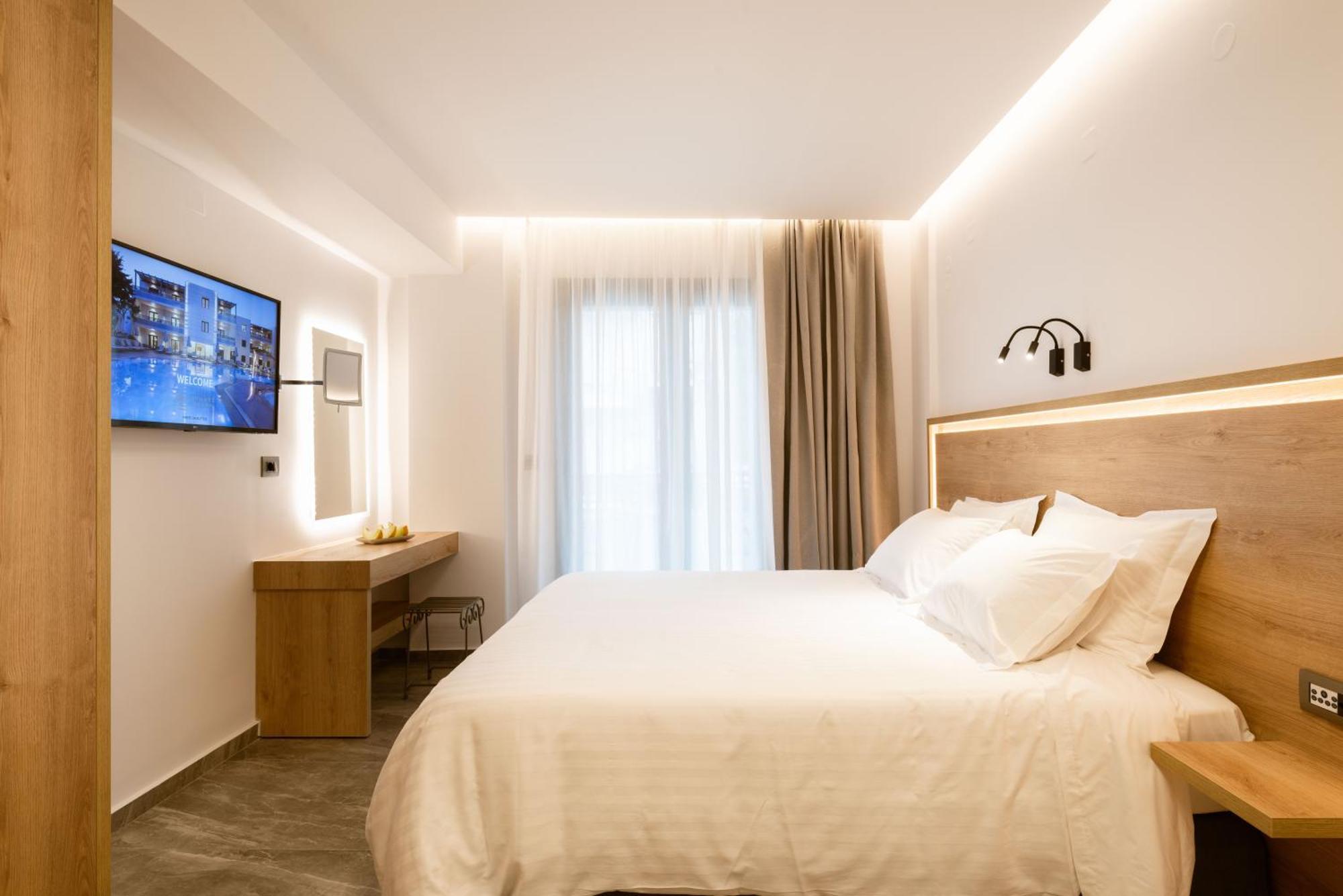 Summer Dream Aparthotel Rethymno (Crete)