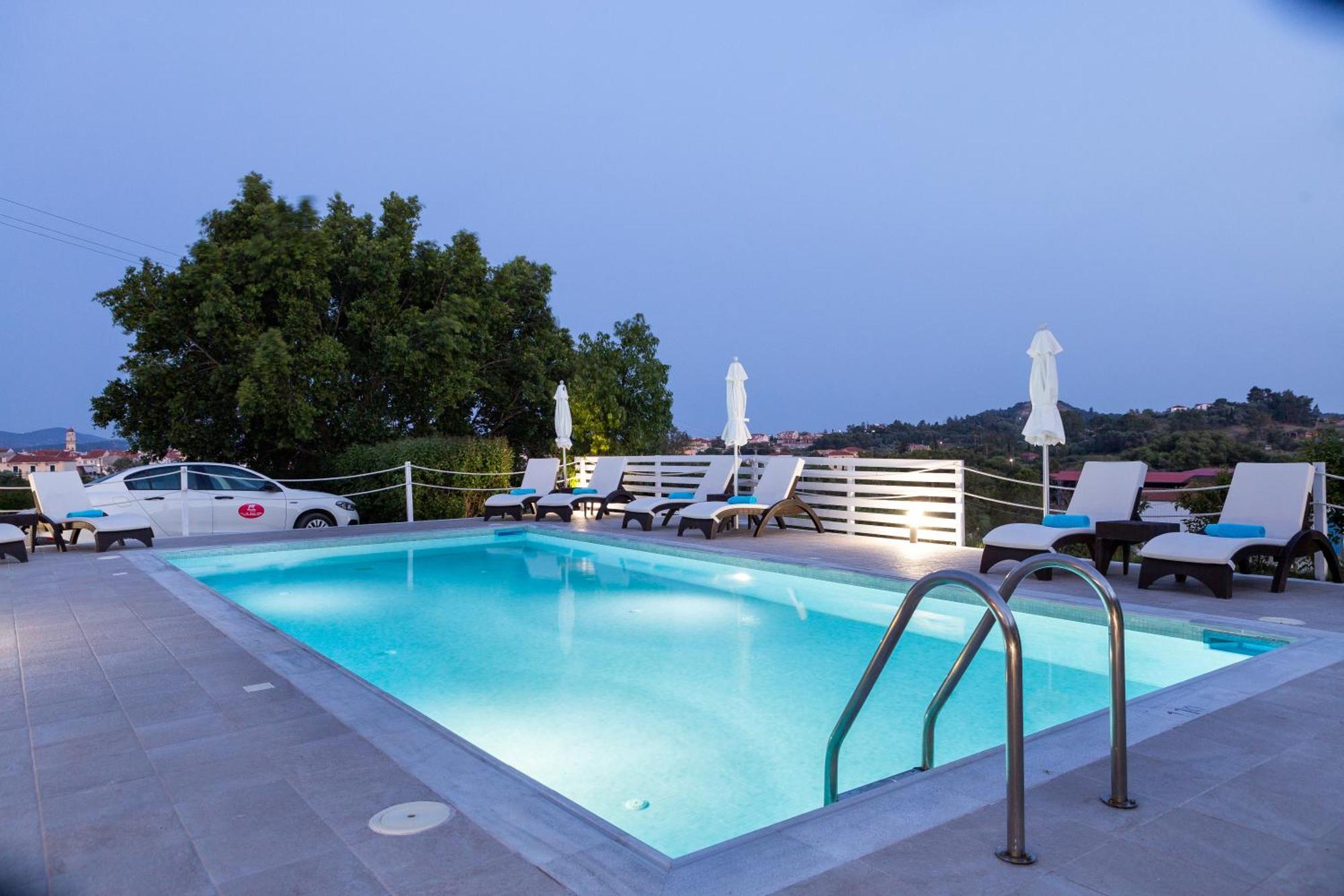 Aspasia Apartment