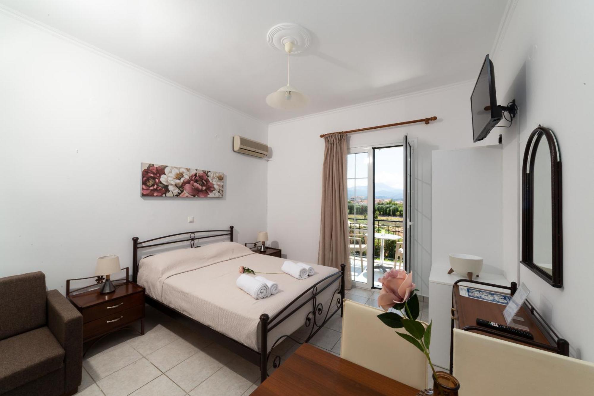 Aspasia Apartment *