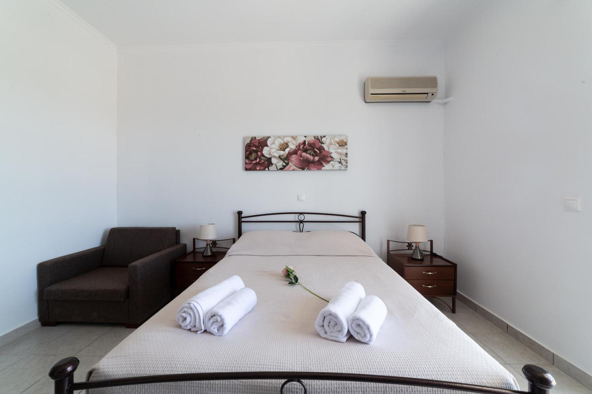 Aspasia Apartment