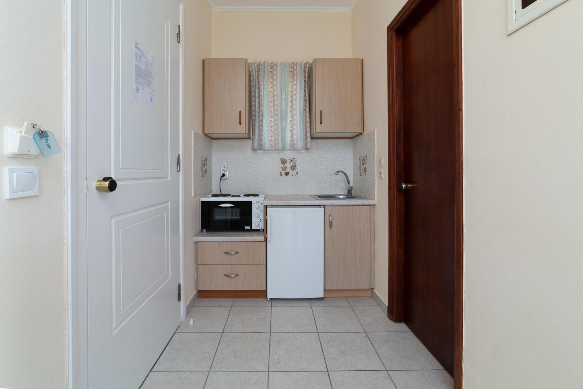 Aspasia Apartment *