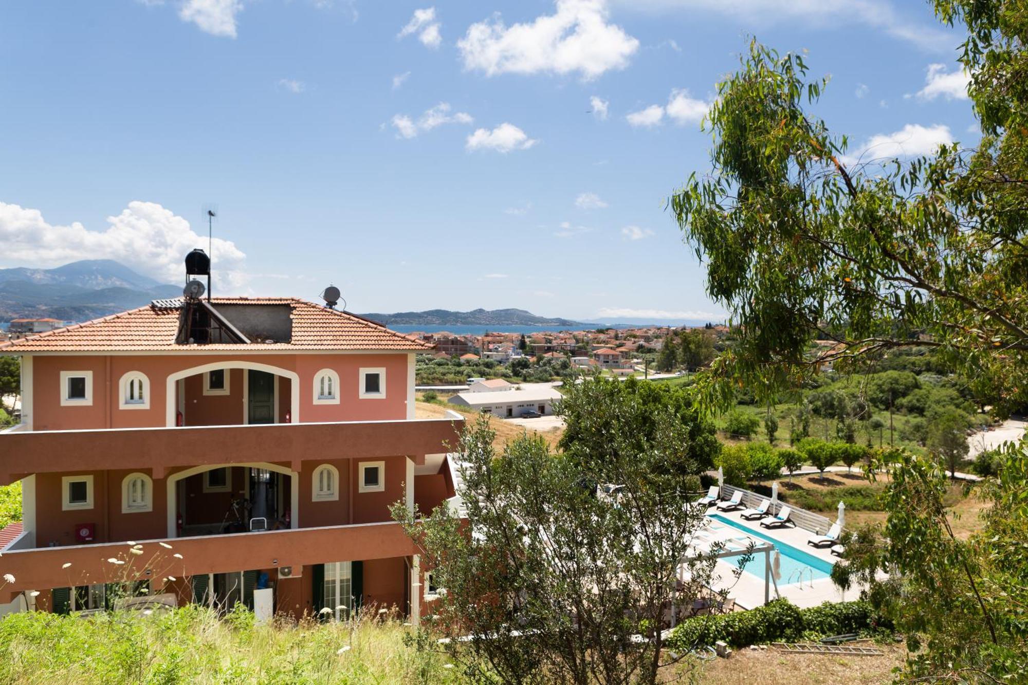 Aspasia Apartment