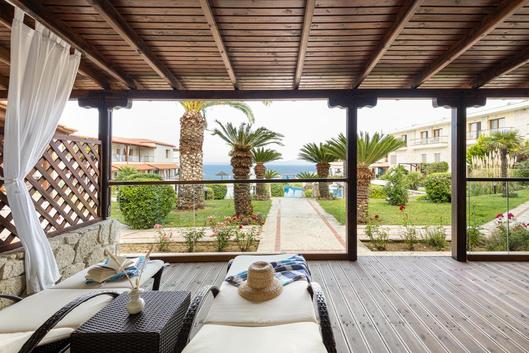 Blue Bay Halkidiki Hotel